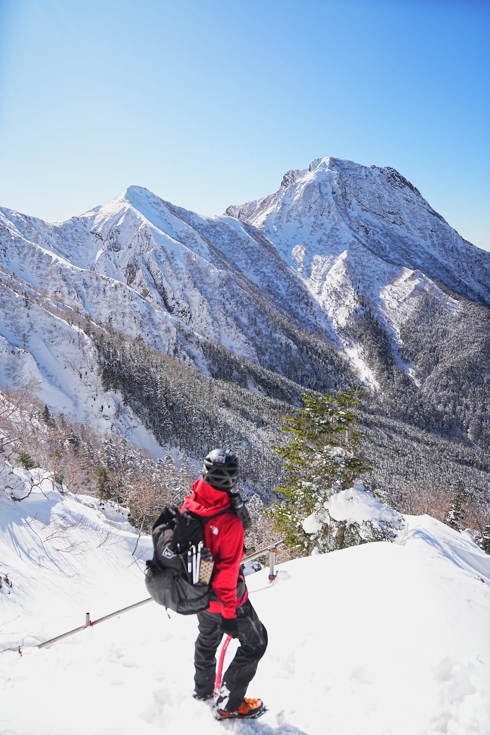 厳冬期の赤岳へ！赤岳天望荘に泊まって朝焼け登山！！