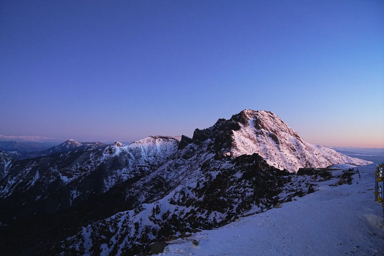 厳冬期の赤岳へ！赤岳天望荘に泊まって朝焼け登山！！
