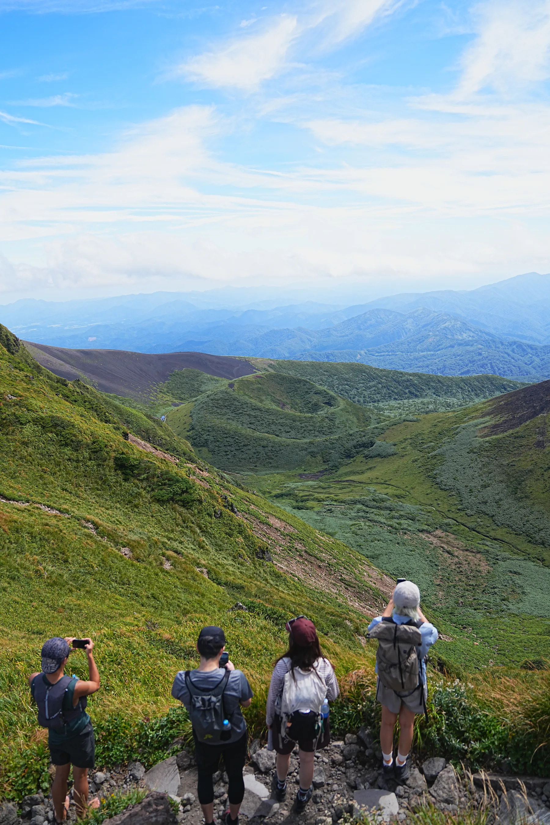 夏の終わりの秋田駒ヶ岳をのんびり日帰り登山。