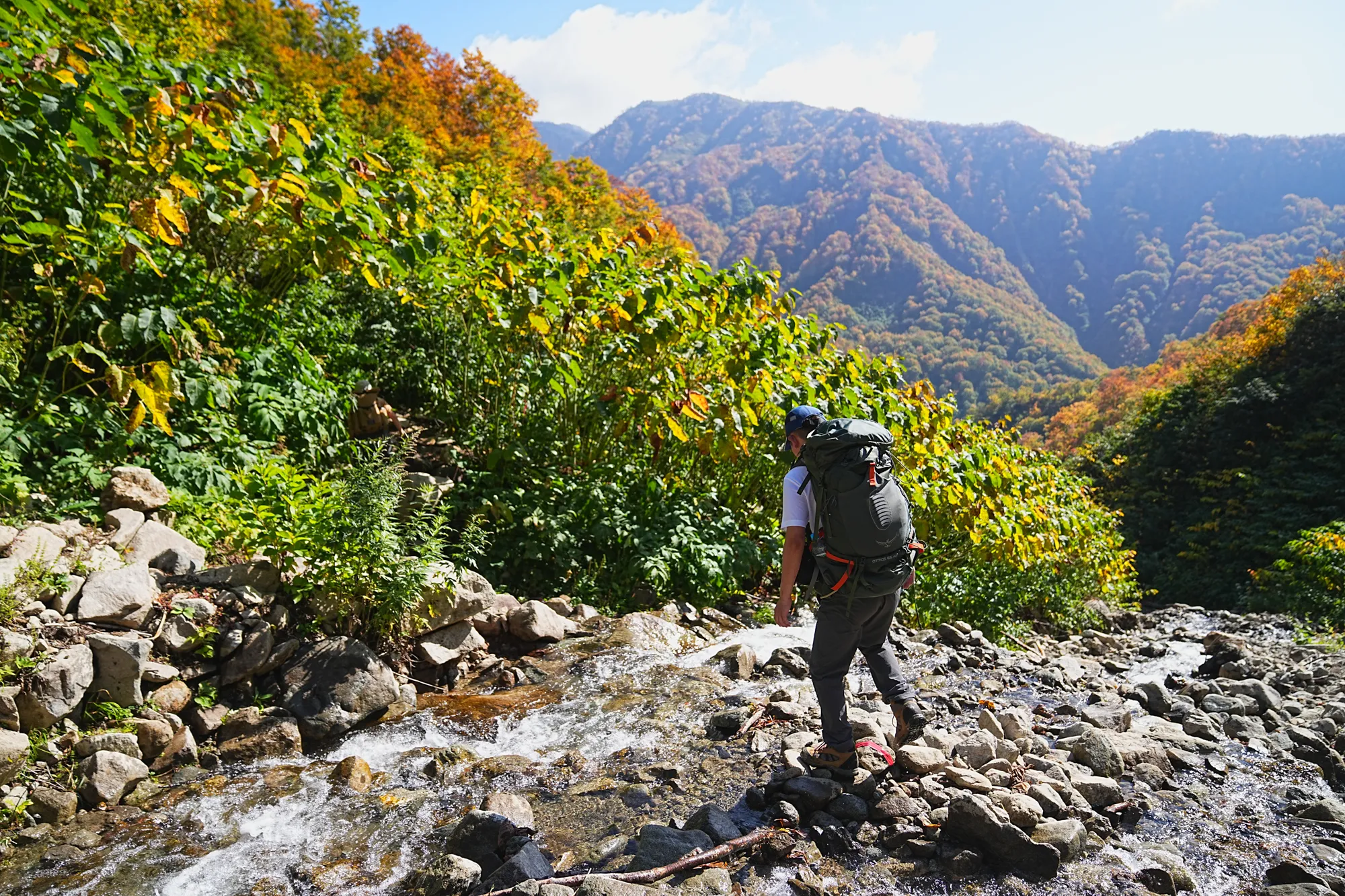 紅葉がピークの雨飾山登山&雨飾荘にお泊まりレポート。