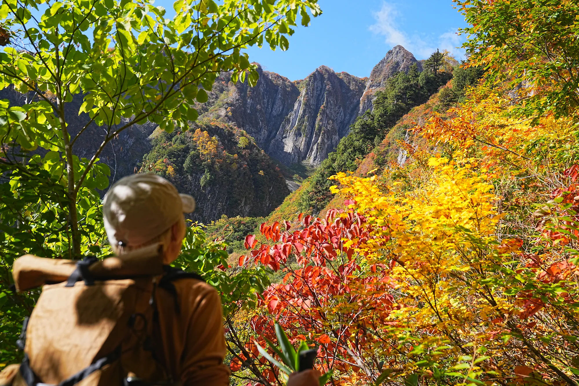 紅葉がピークの雨飾山登山&雨飾荘にお泊まりレポート。