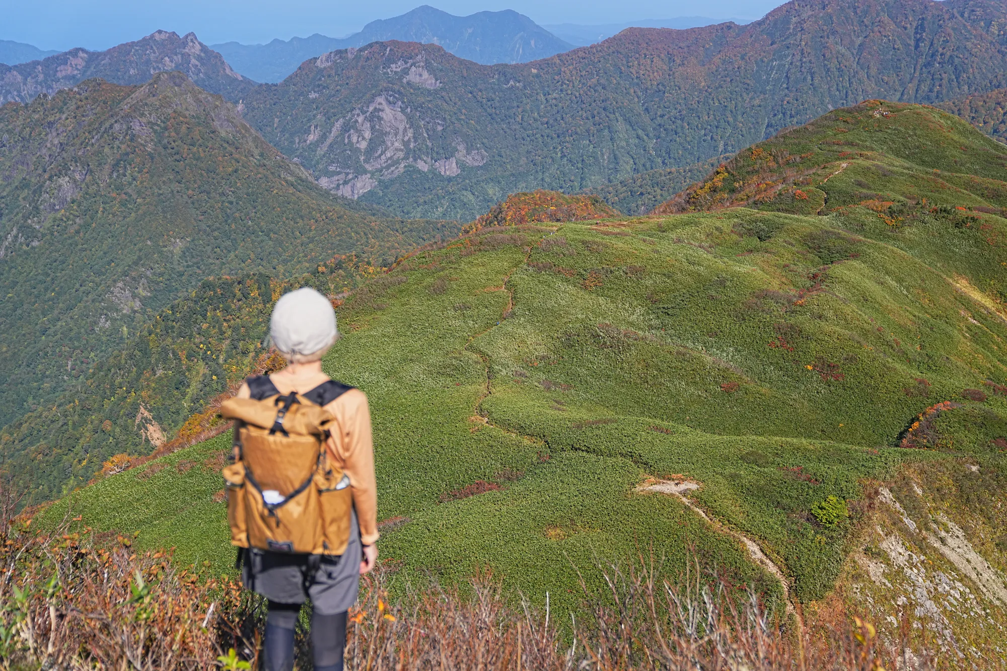 紅葉がピークの雨飾山登山&雨飾荘にお泊まりレポート。