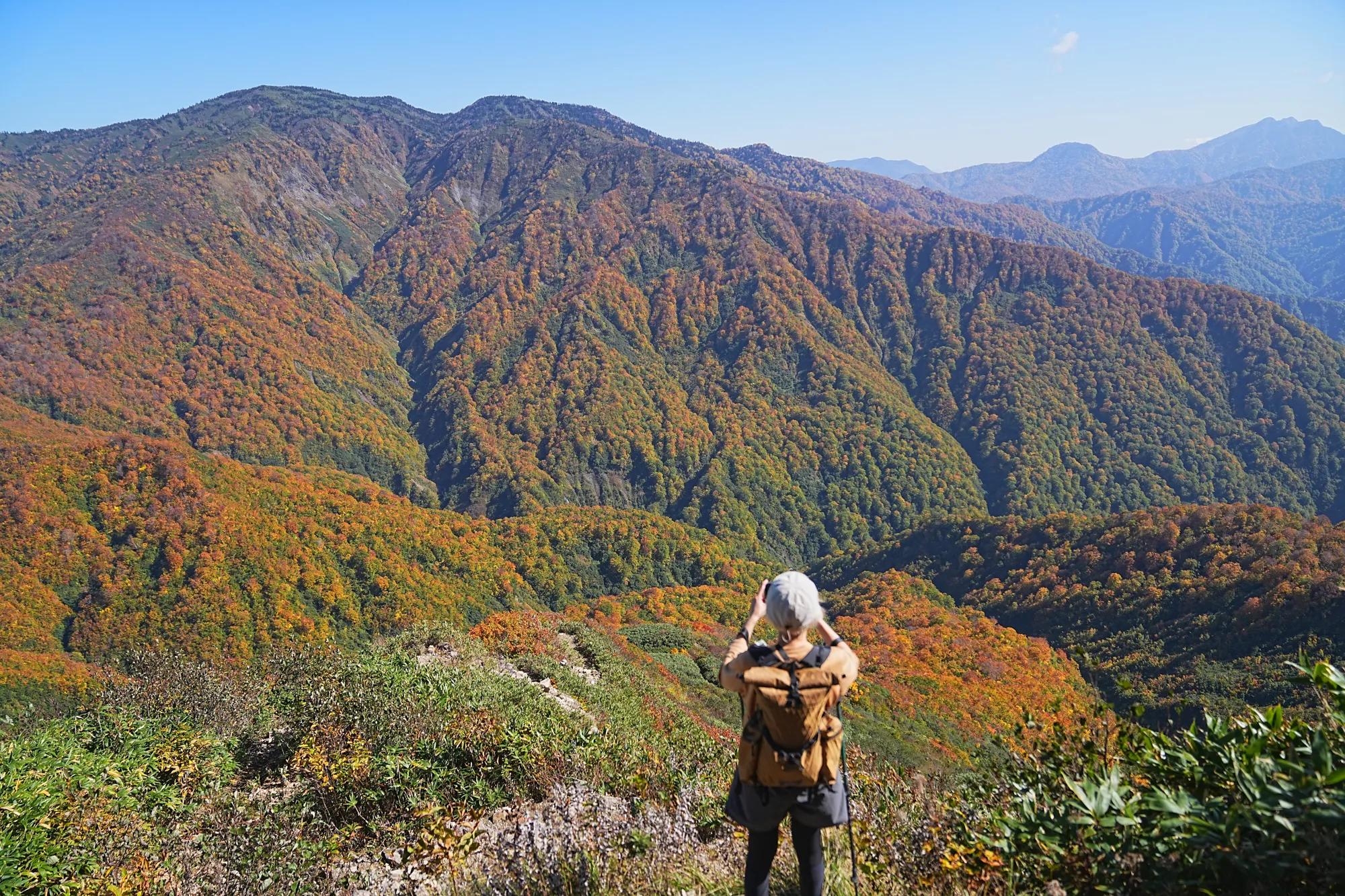 紅葉がピークの雨飾山登山&雨飾荘にお泊まりレポート。