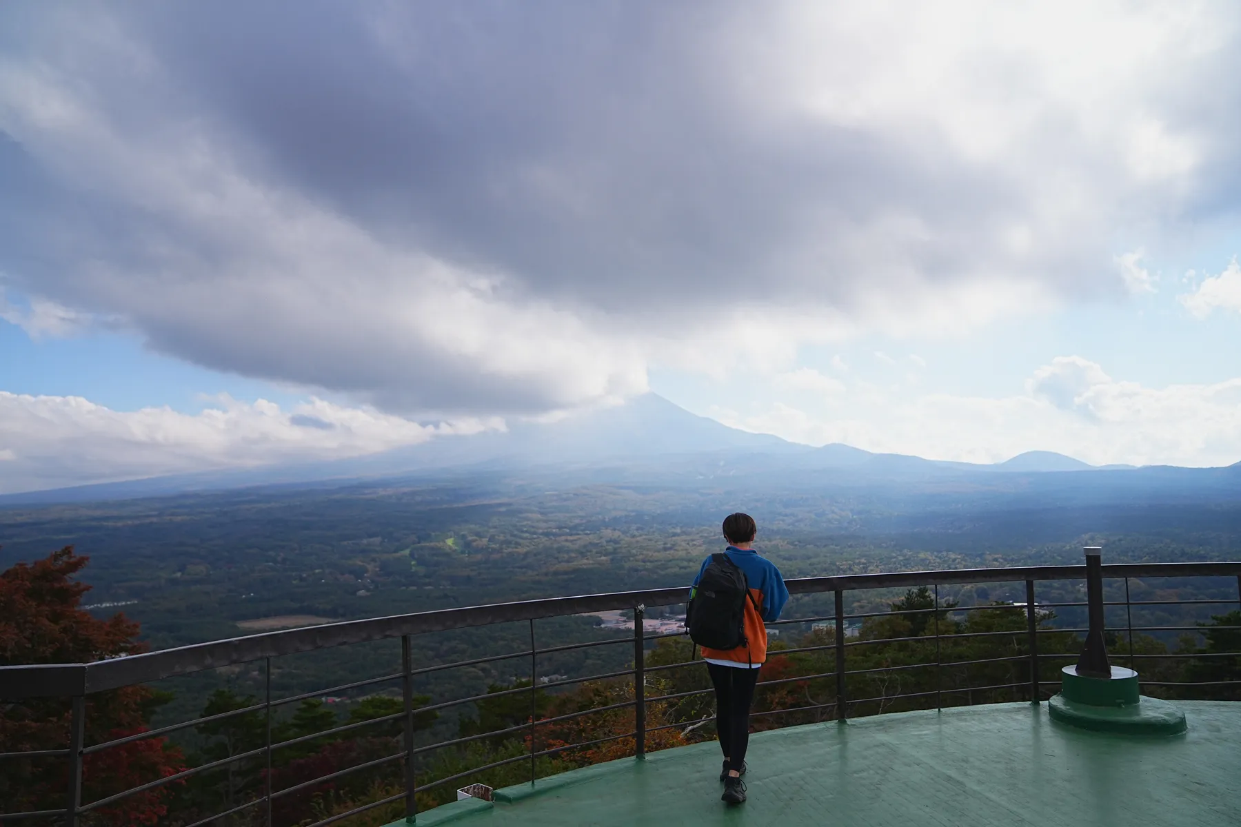 秋の足和田山。紅葉ハイキング