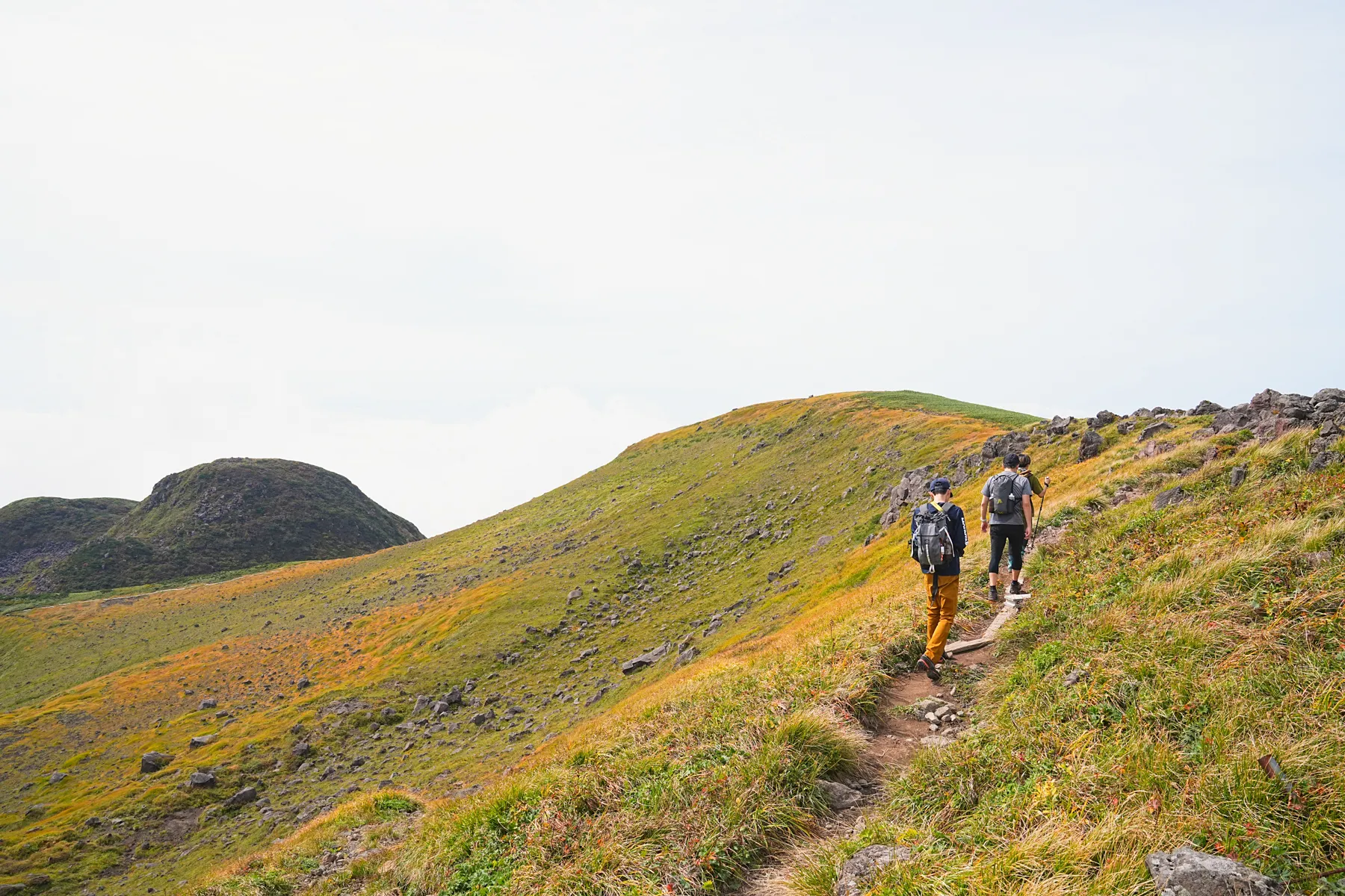 紅葉の鳥海山登山