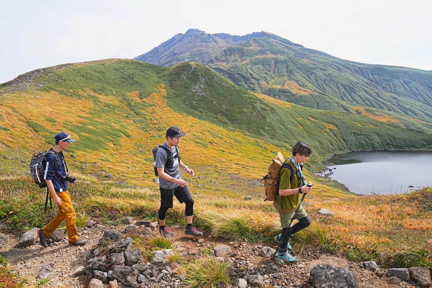 紅葉の鳥海山登山