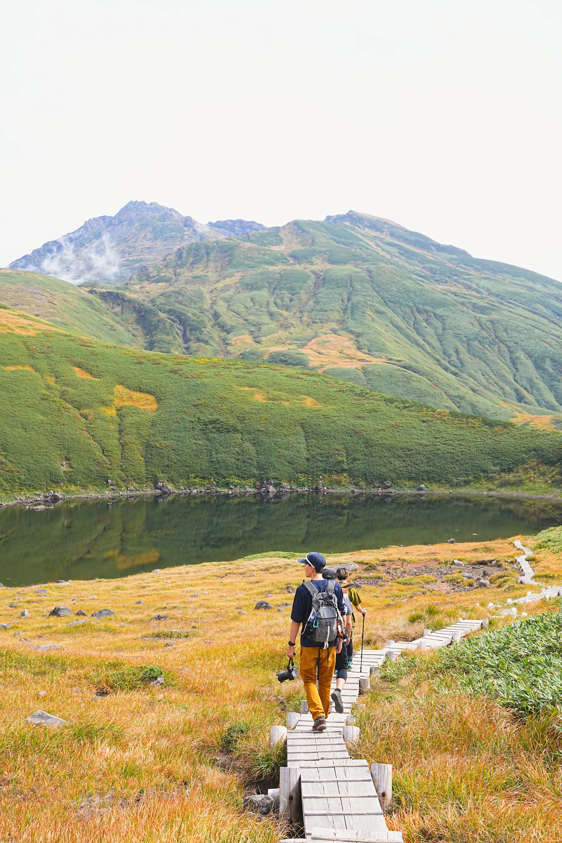 紅葉の鳥海山登山