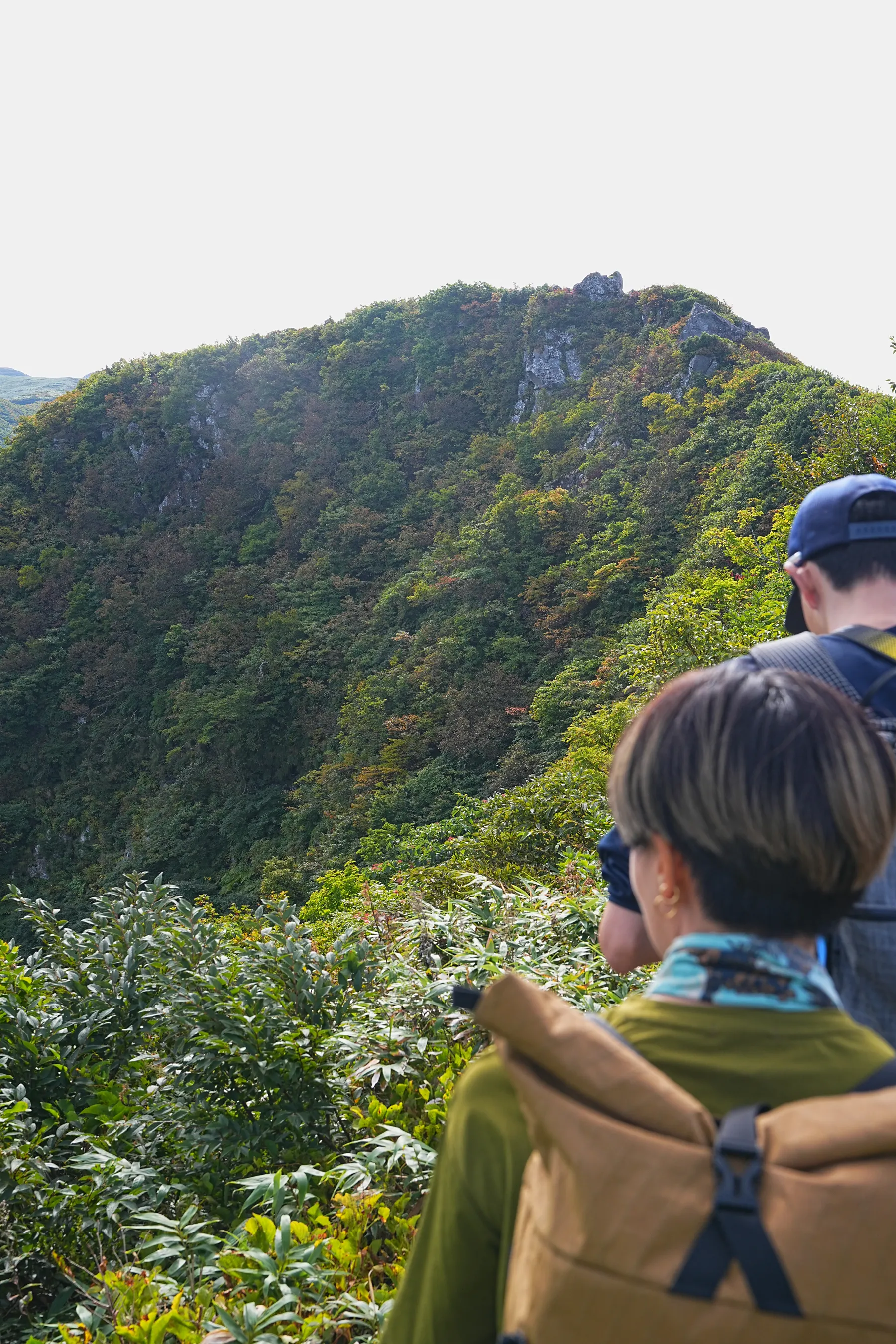 紅葉の鳥海山登山