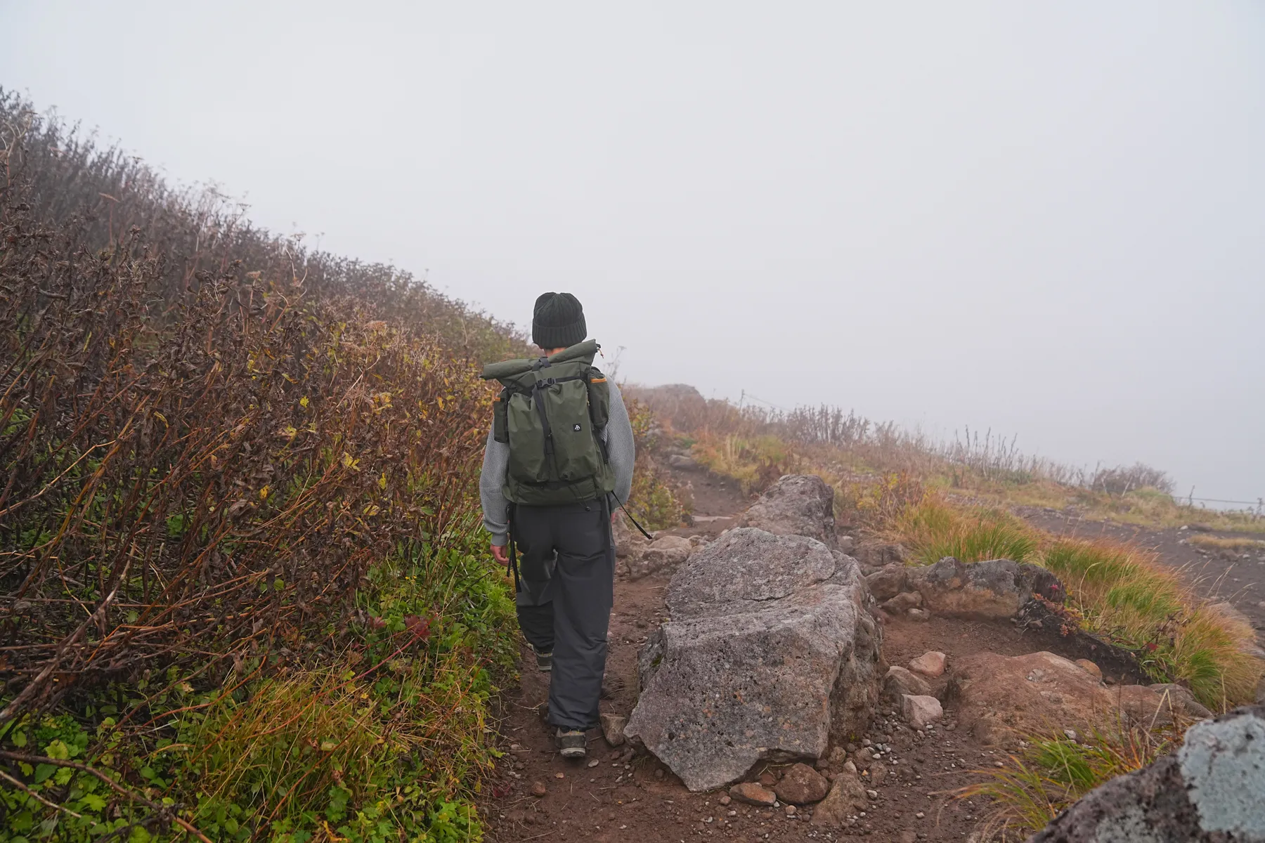 紅葉の月山へ 日帰り紅葉登山