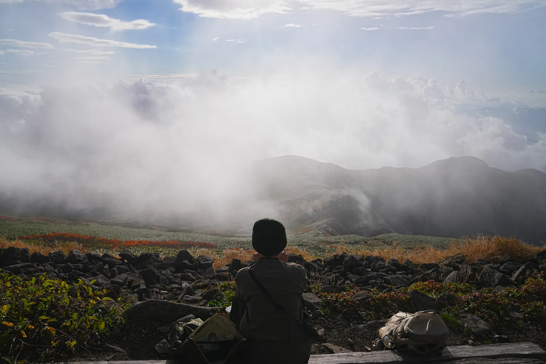 紅葉の月山へ 日帰り紅葉登山