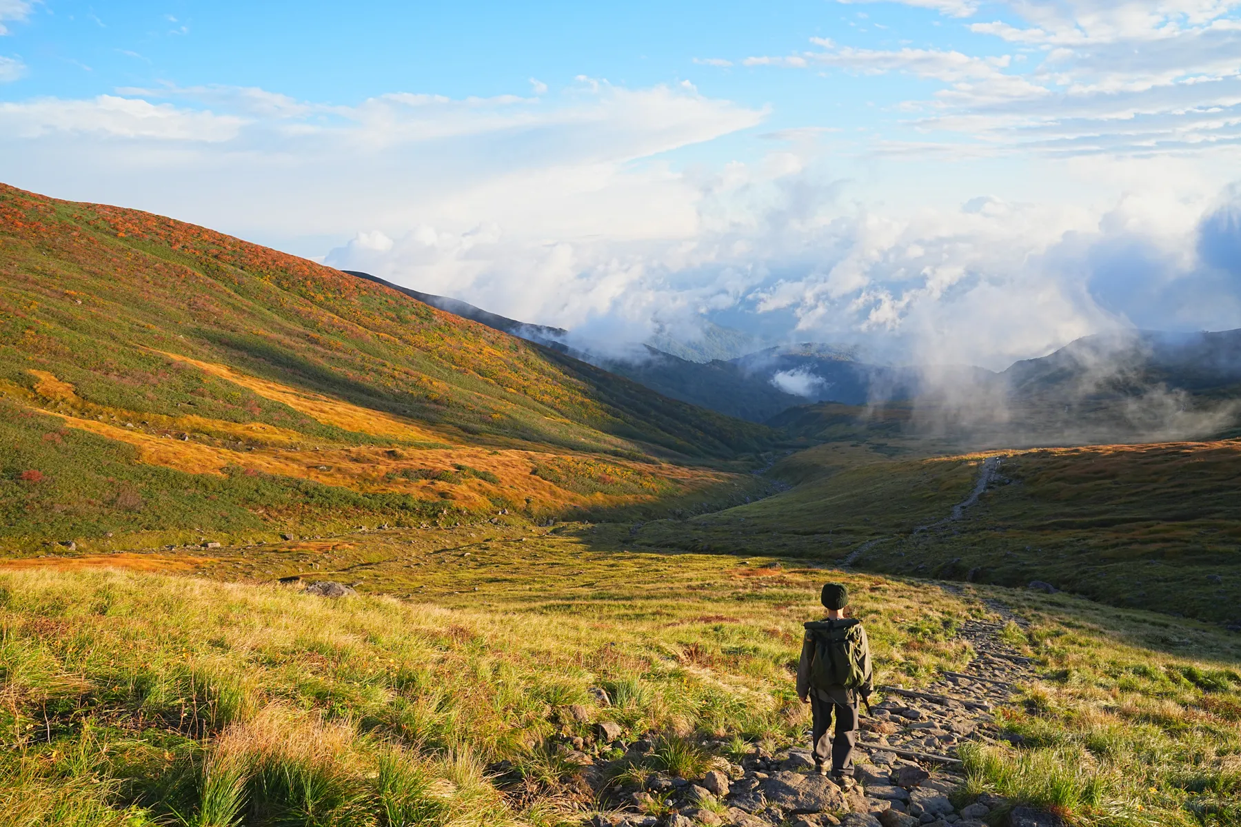 紅葉の月山へ 日帰り紅葉登山