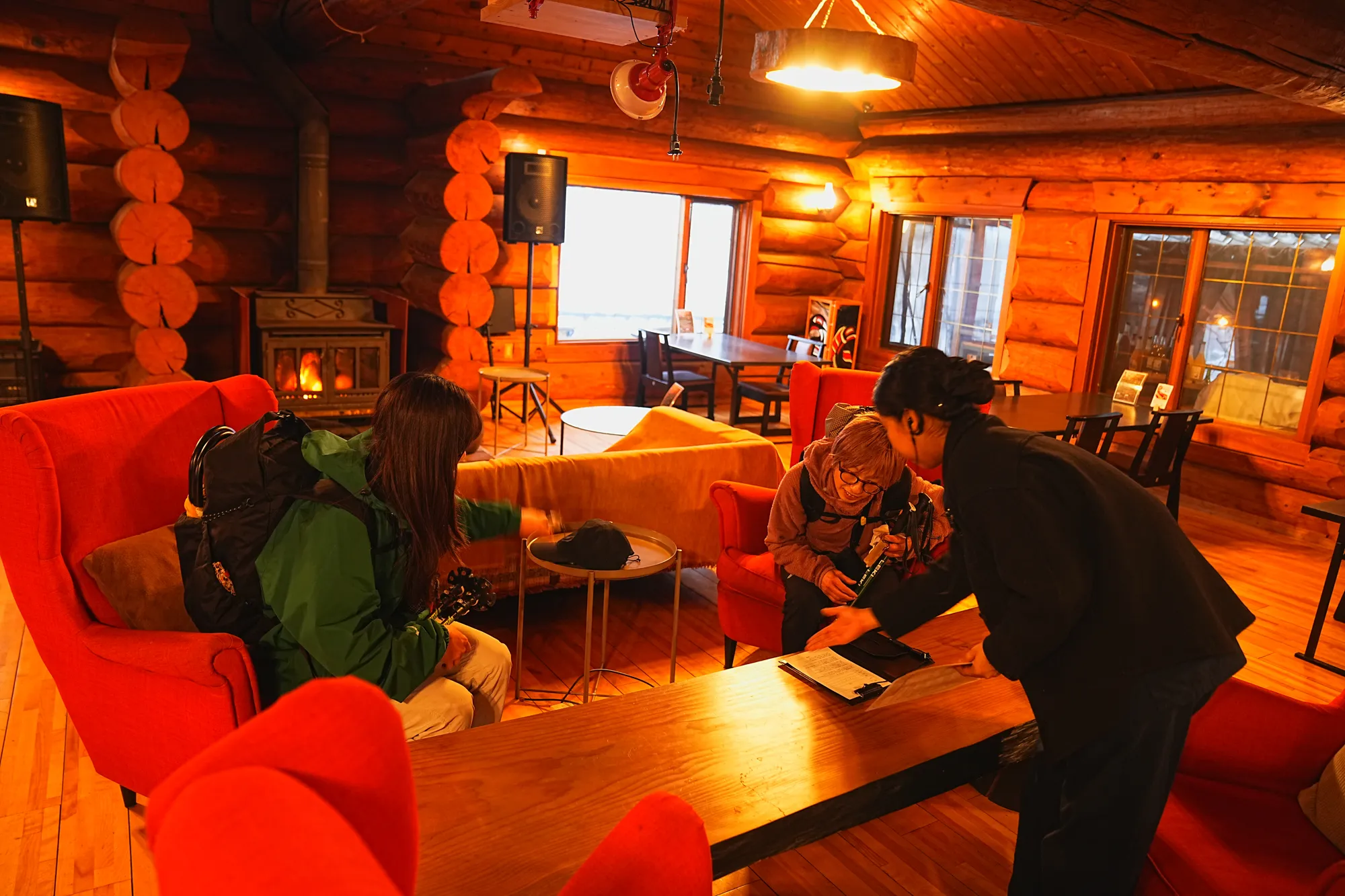 奥鬼怒の秘湯「八丁湯」へ。 冬の秘湯ハイキング。