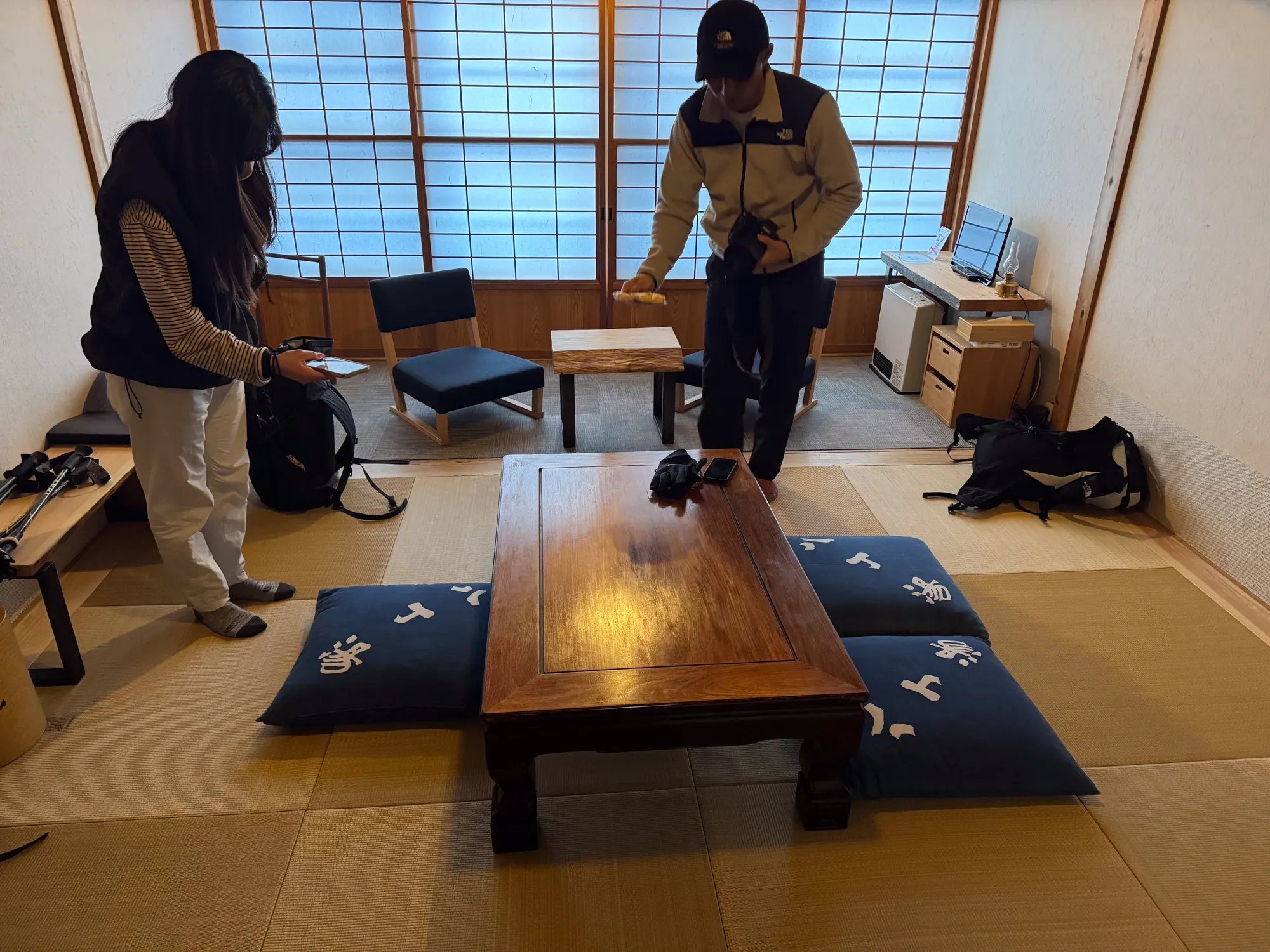 奥鬼怒の秘湯「八丁湯」へ。 冬の秘湯ハイキング。