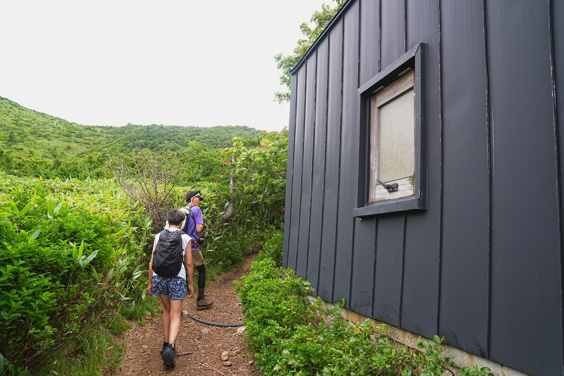 一切経山と東吾妻山ぐるっと登山