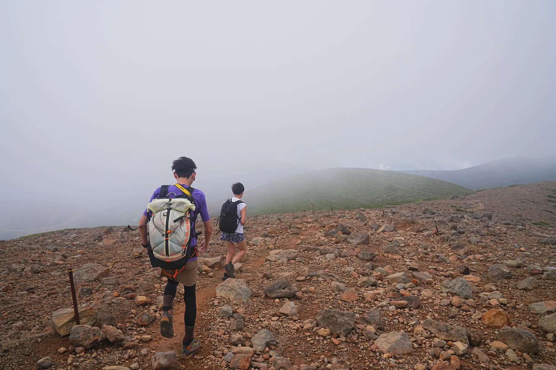 一切経山と東吾妻山ぐるっと登山