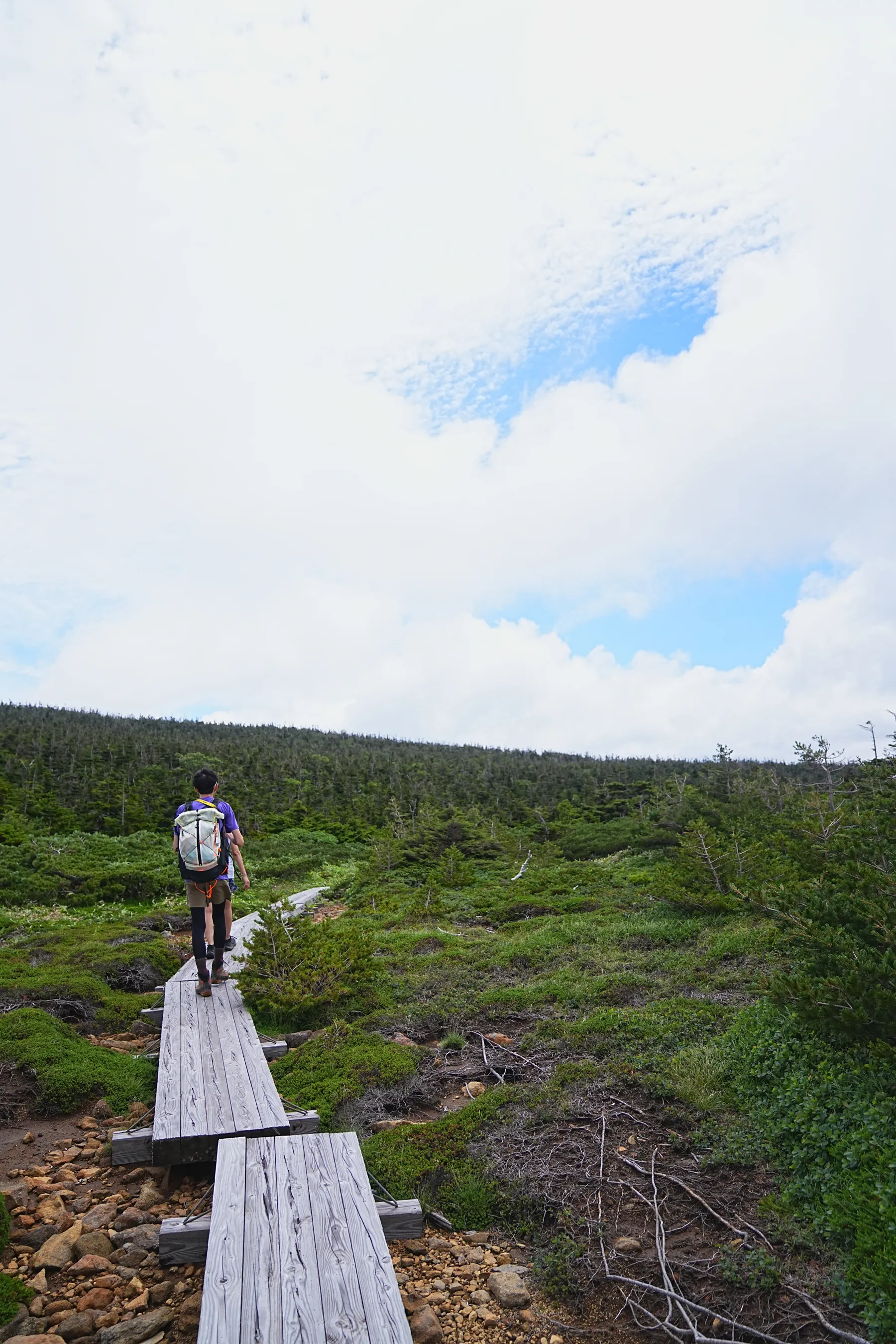 一切経山と東吾妻山ぐるっと登山