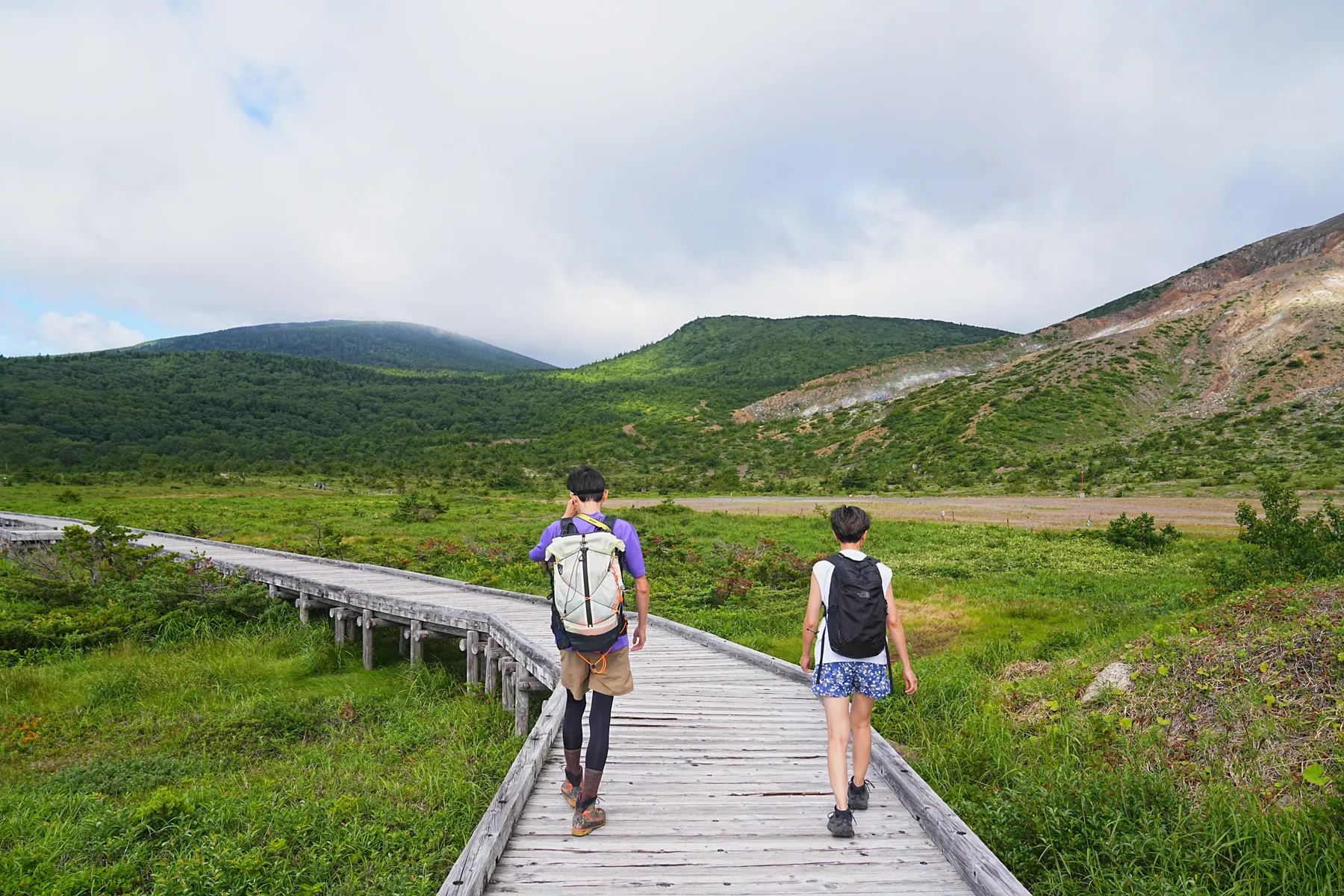 一切経山と東吾妻山ぐるっと登山