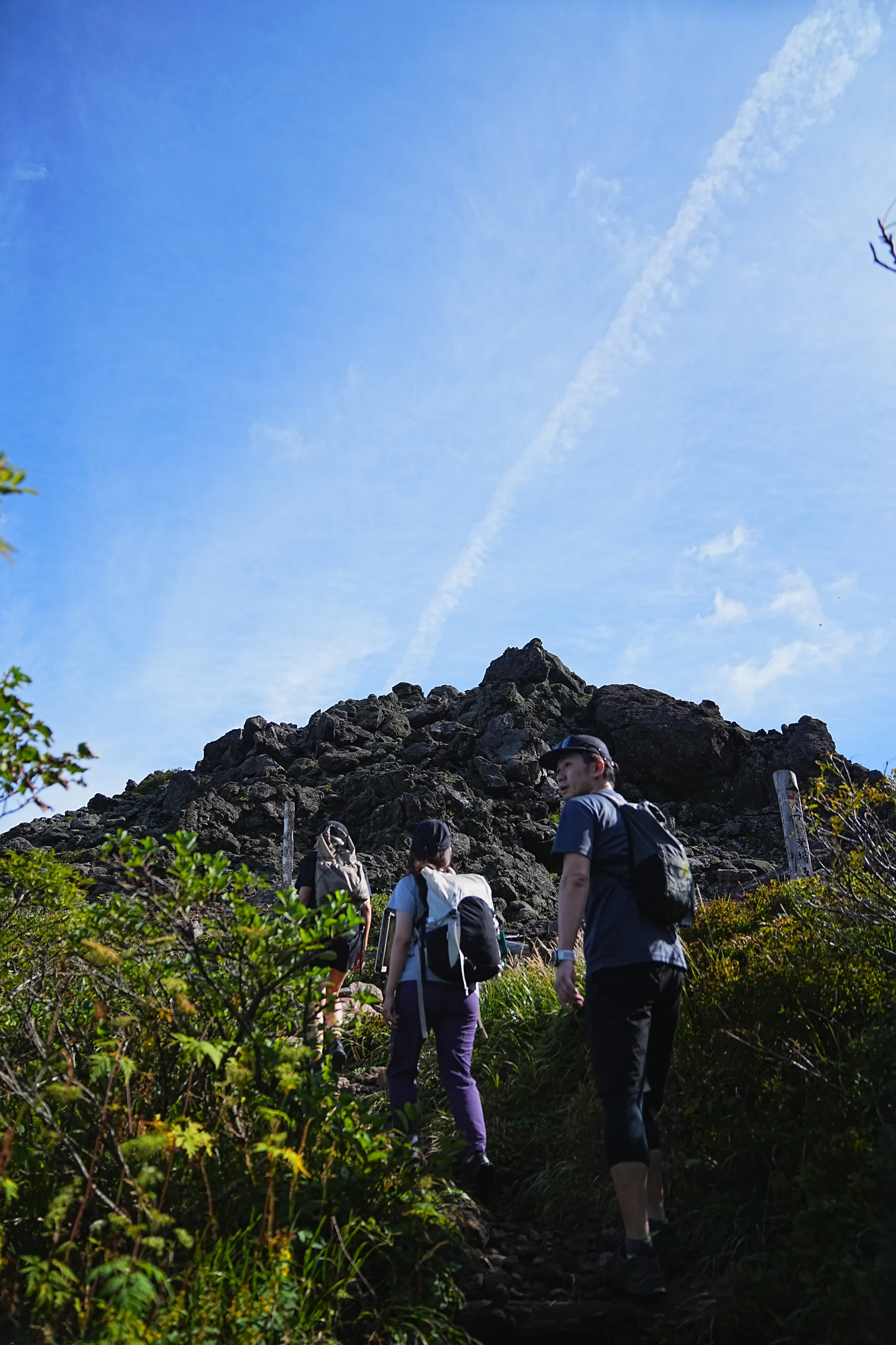 嶽温泉に泊まって夏の終わりの岩木山をのんびり日帰り登山。