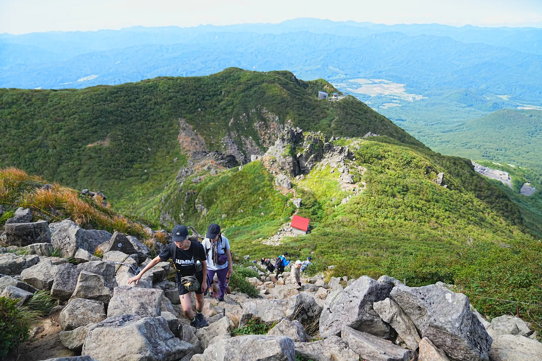 嶽温泉に泊まって夏の終わりの岩木山をのんびり日帰り登山。