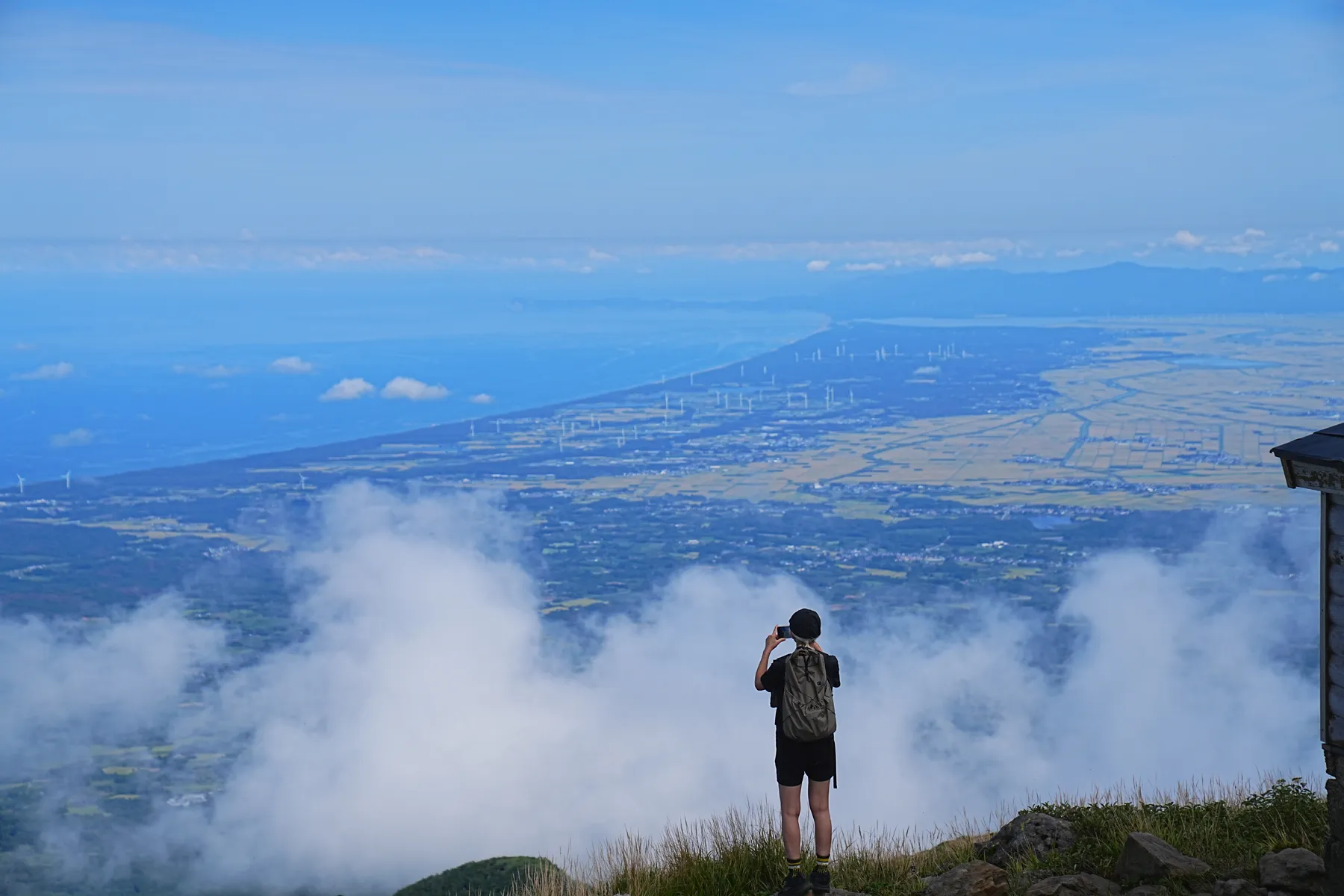 嶽温泉に泊まって夏の終わりの岩木山をのんびり日帰り登山。