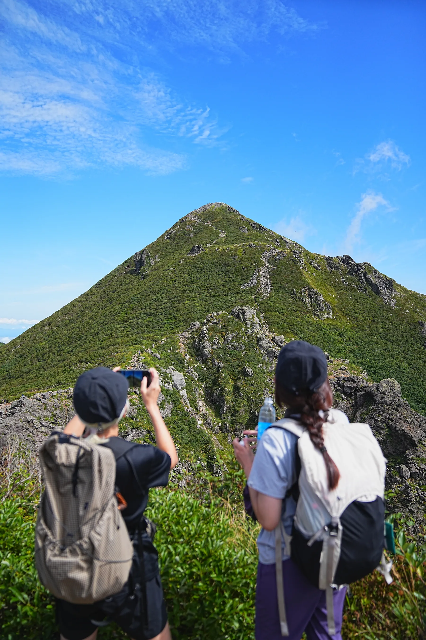 嶽温泉に泊まって夏の終わりの岩木山をのんびり日帰り登山。