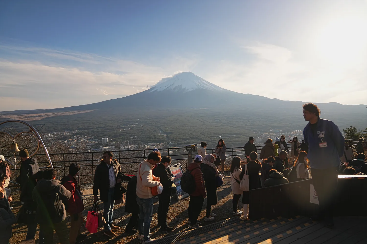 河口湖の湖畔のカチカチ山でサクッとサンセット富士！
