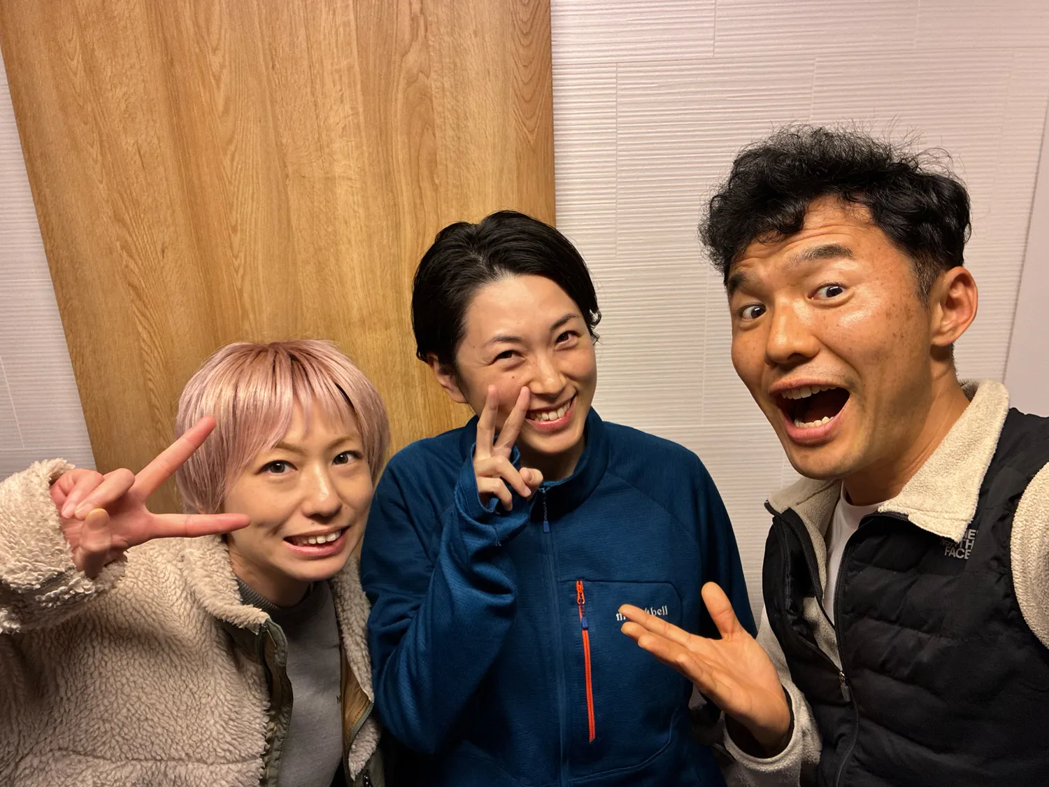 河口湖の湖畔のカチカチ山でサクッとサンセット富士！