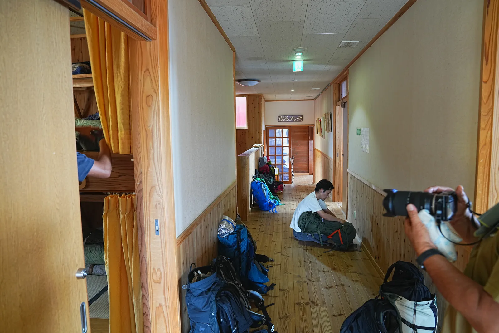 憧れの北アルプスの唐松岳を山小屋泊で行く。天空の池「八方池」と絶景の白馬三山。
