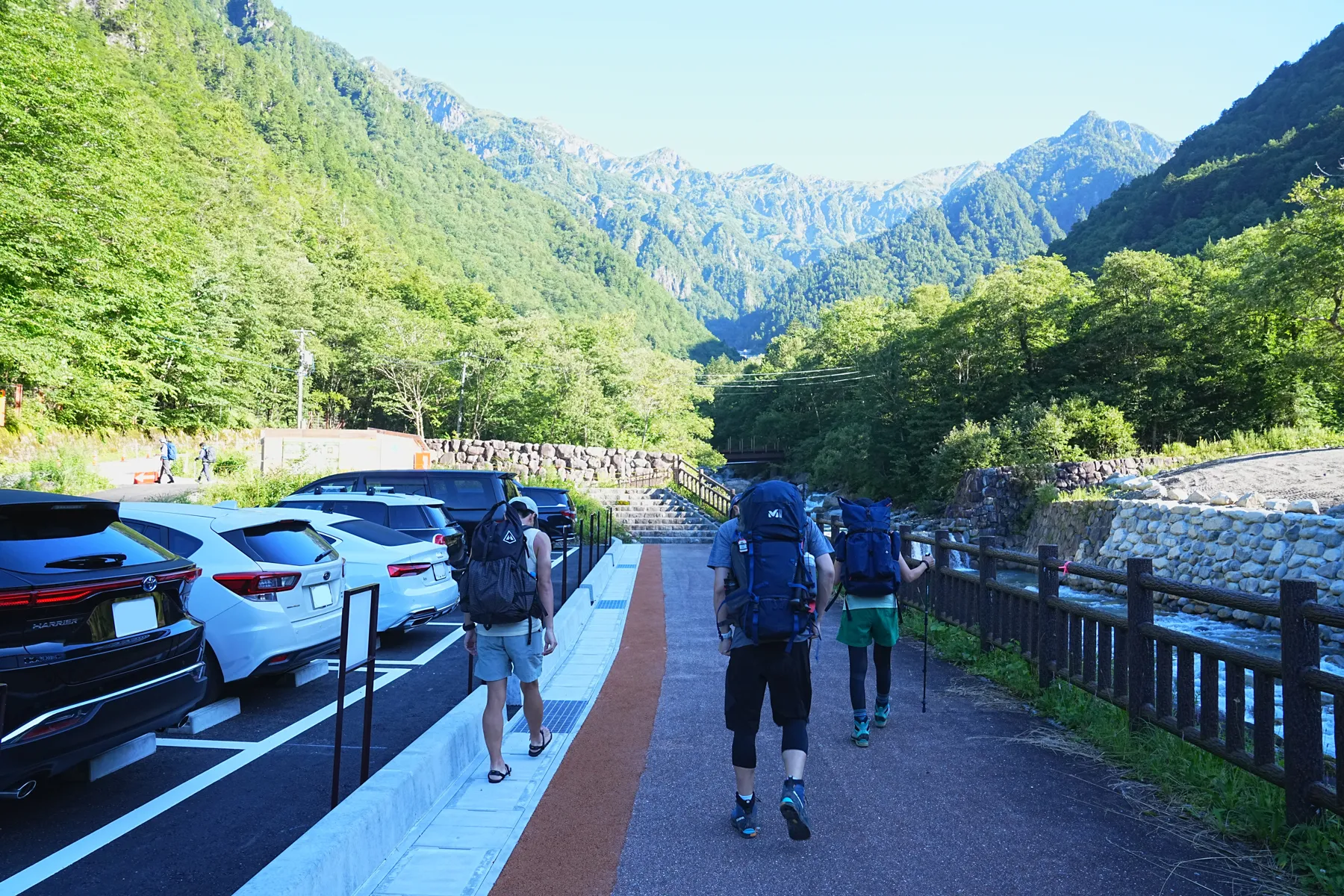 北アルプス「笠ヶ岳」、笠新道を登り笠ヶ岳山荘へ