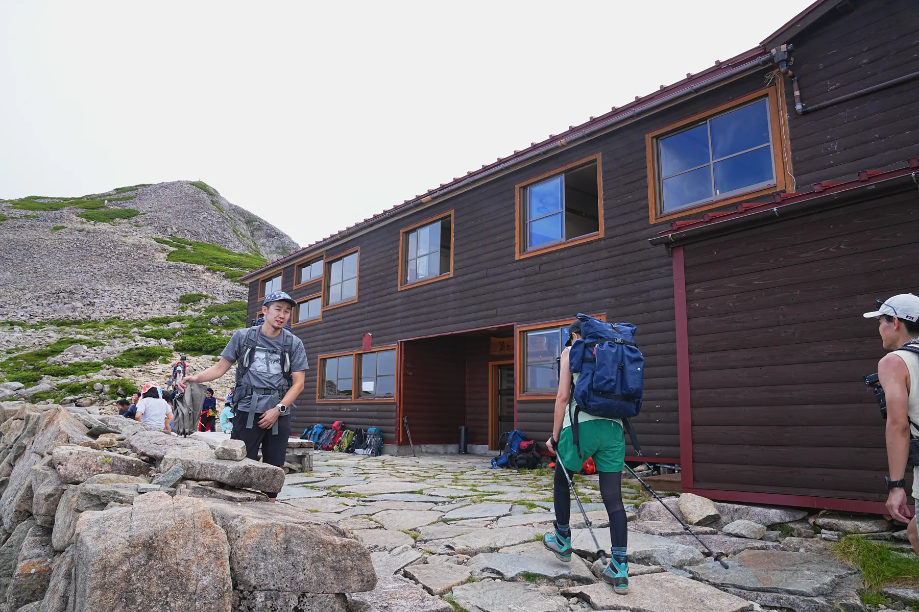 北アルプス「笠ヶ岳」、笠新道を登り笠ヶ岳山荘へ