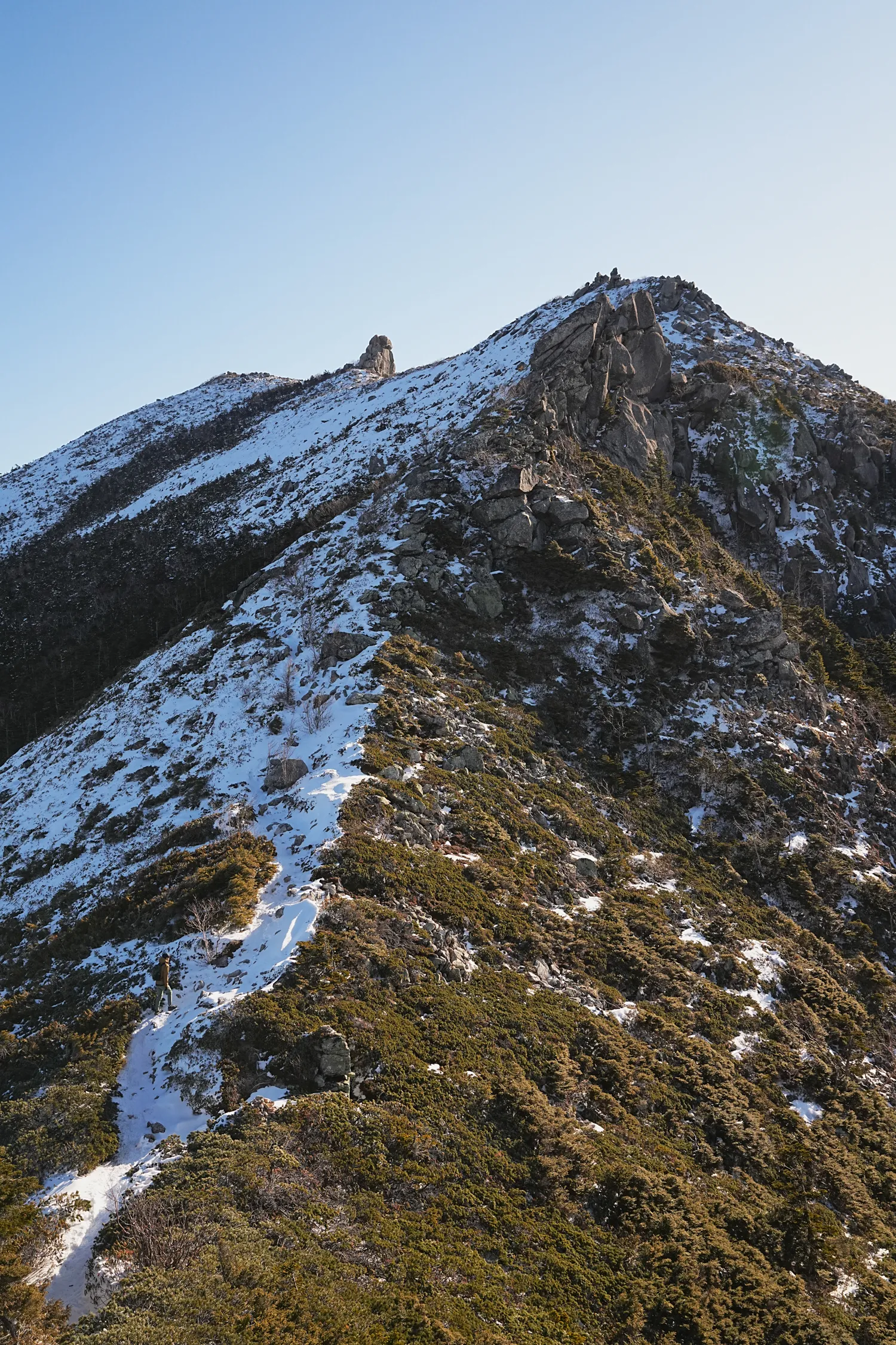 瑞牆山荘から登る、冬の金峰山！