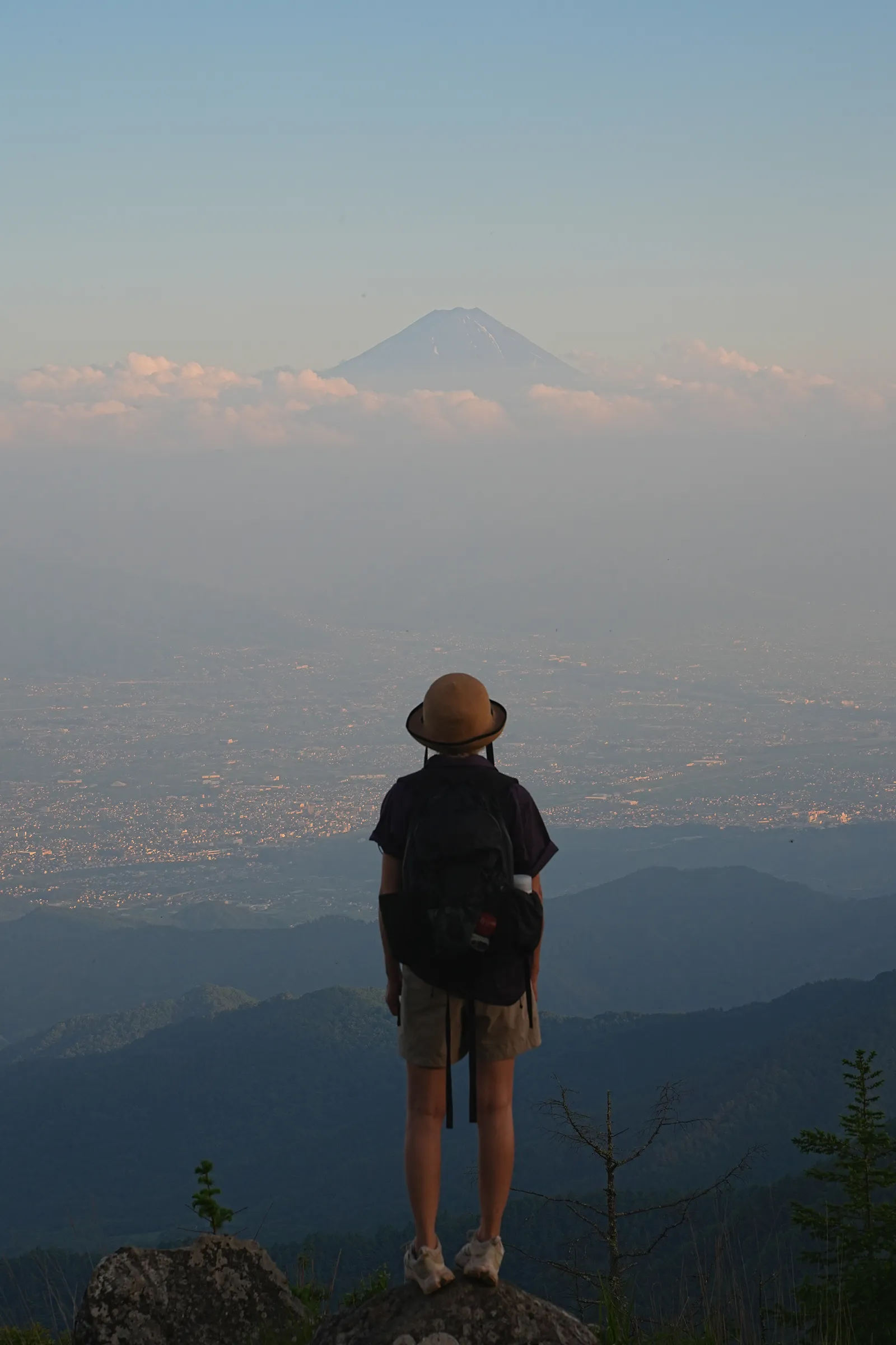 片道1時間で富士山の絶景！山梨「小楢山」日帰り登山