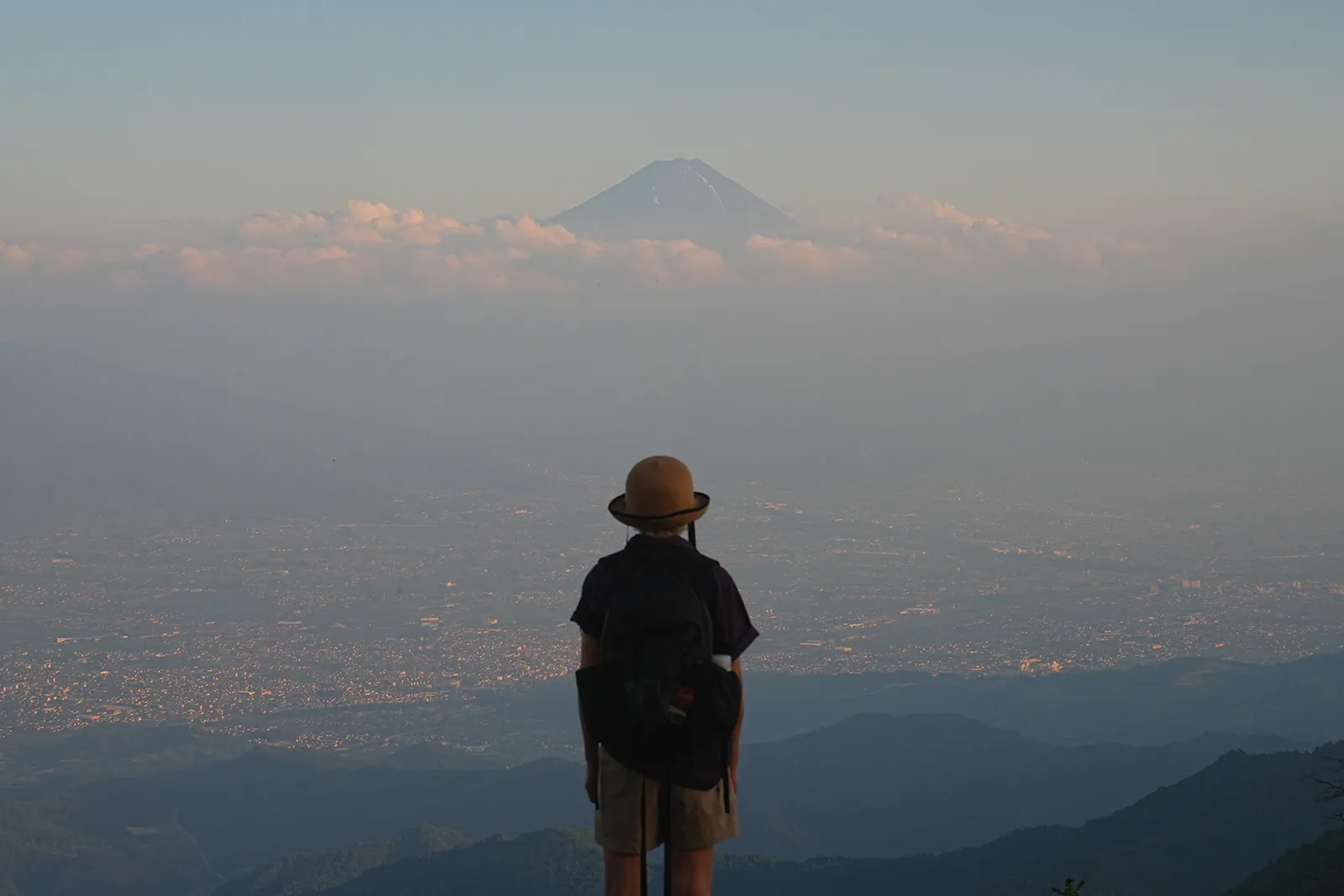 片道1時間で富士山の絶景！山梨「小楢山」日帰り登山