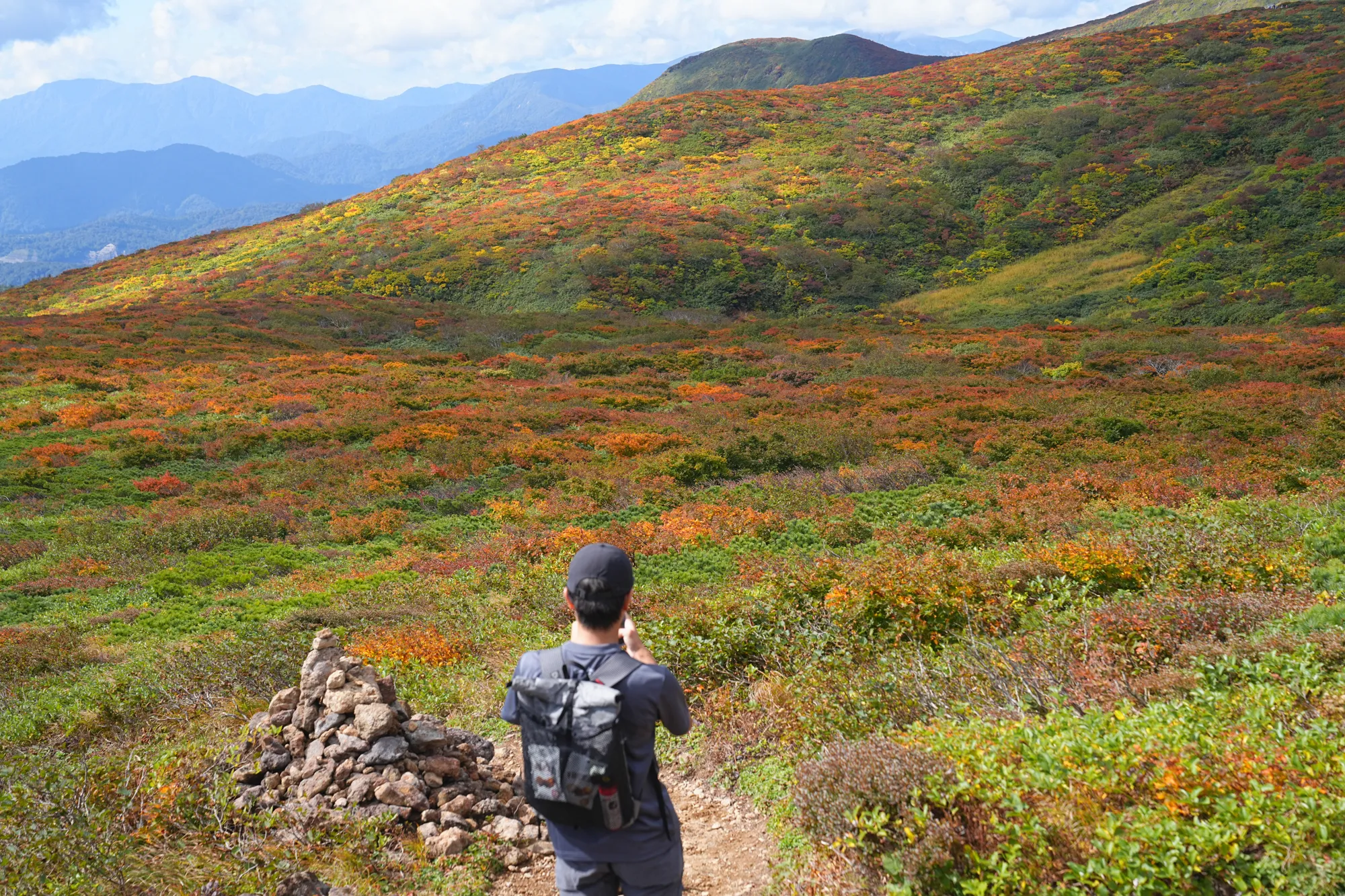 紅葉に燃える栗駒山。2025年紅葉状況レポート。