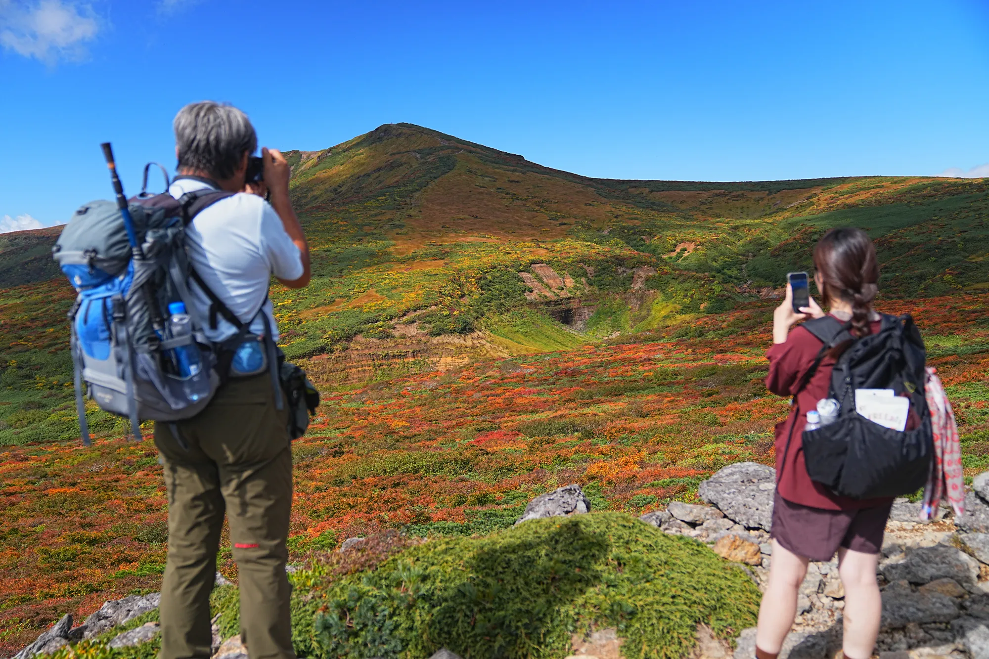 紅葉に燃える栗駒山。2025年紅葉状況レポート。