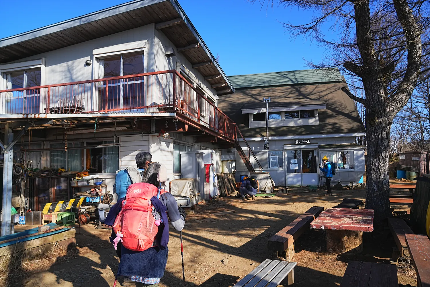 巨大な富士山を見に、山梨県 三ツ峠山へ