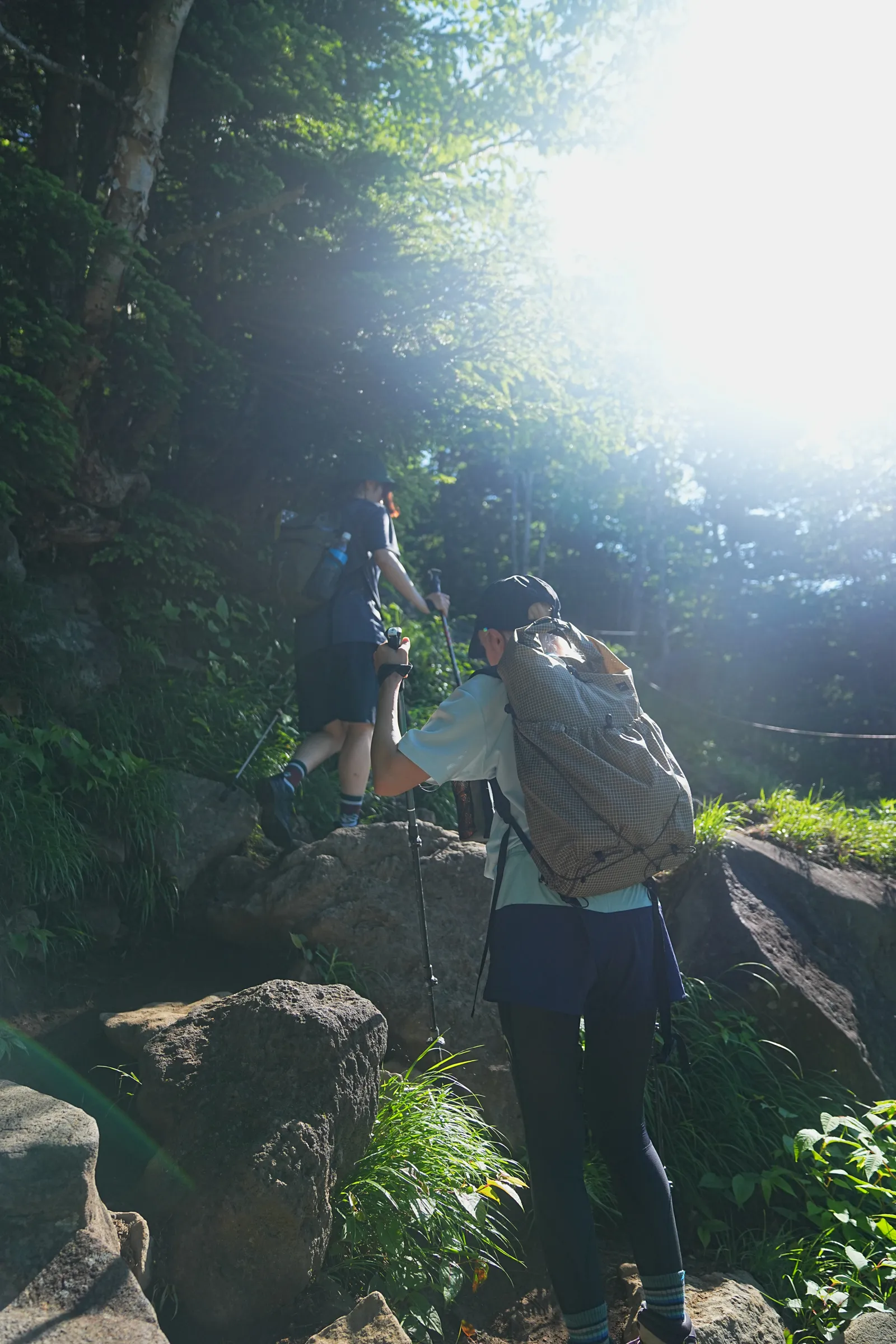 夏休みに登ろう！日光の百名山・男体山！