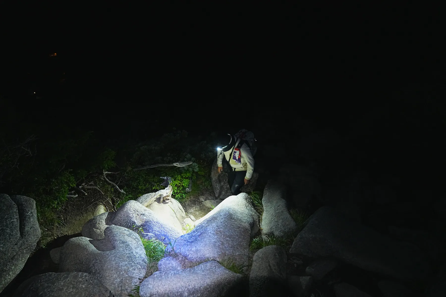 北アルプスの絶景！西穂山荘にテント泊で登る西穂高岳！