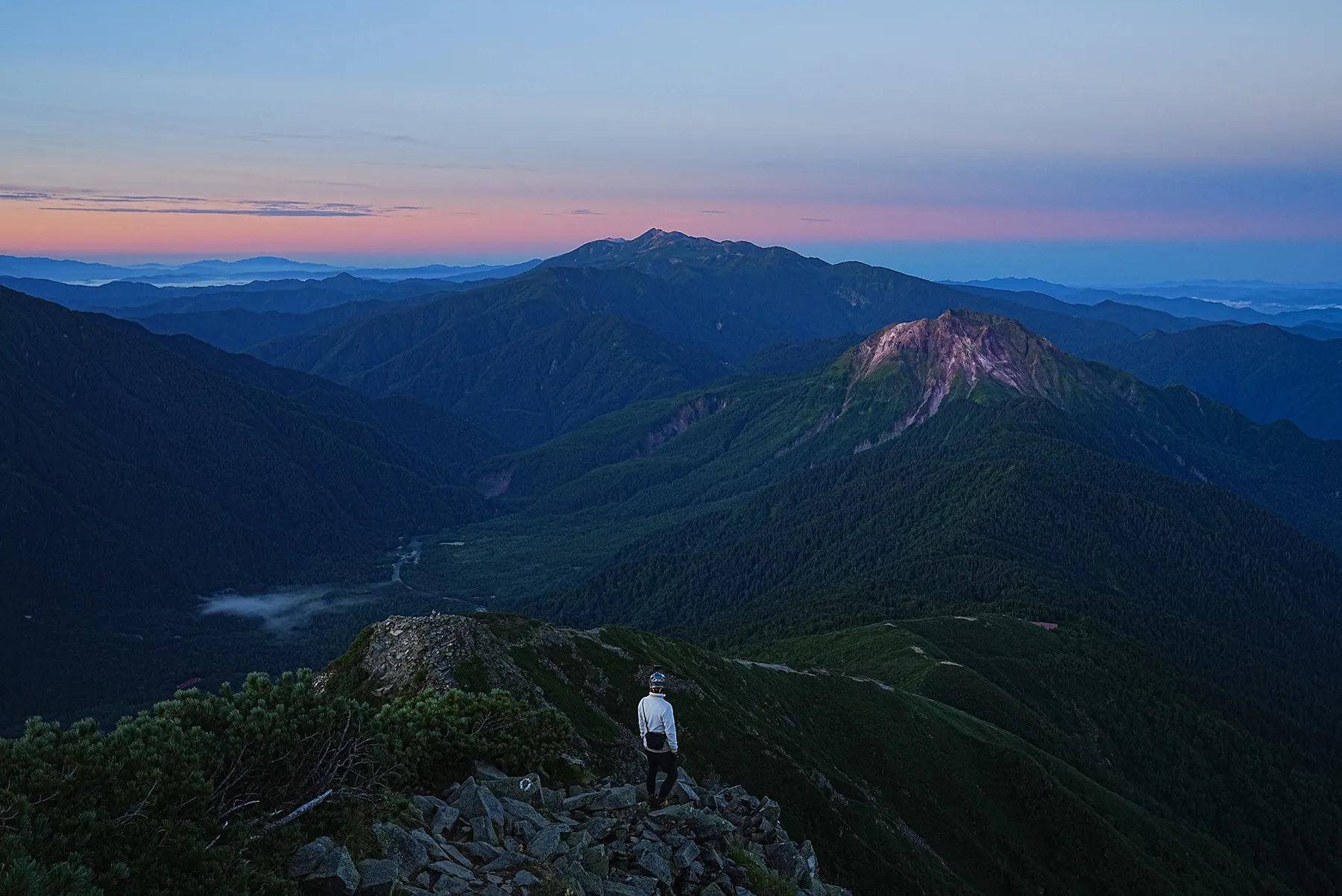 北アルプスの絶景！西穂山荘にテント泊で登る西穂高岳！