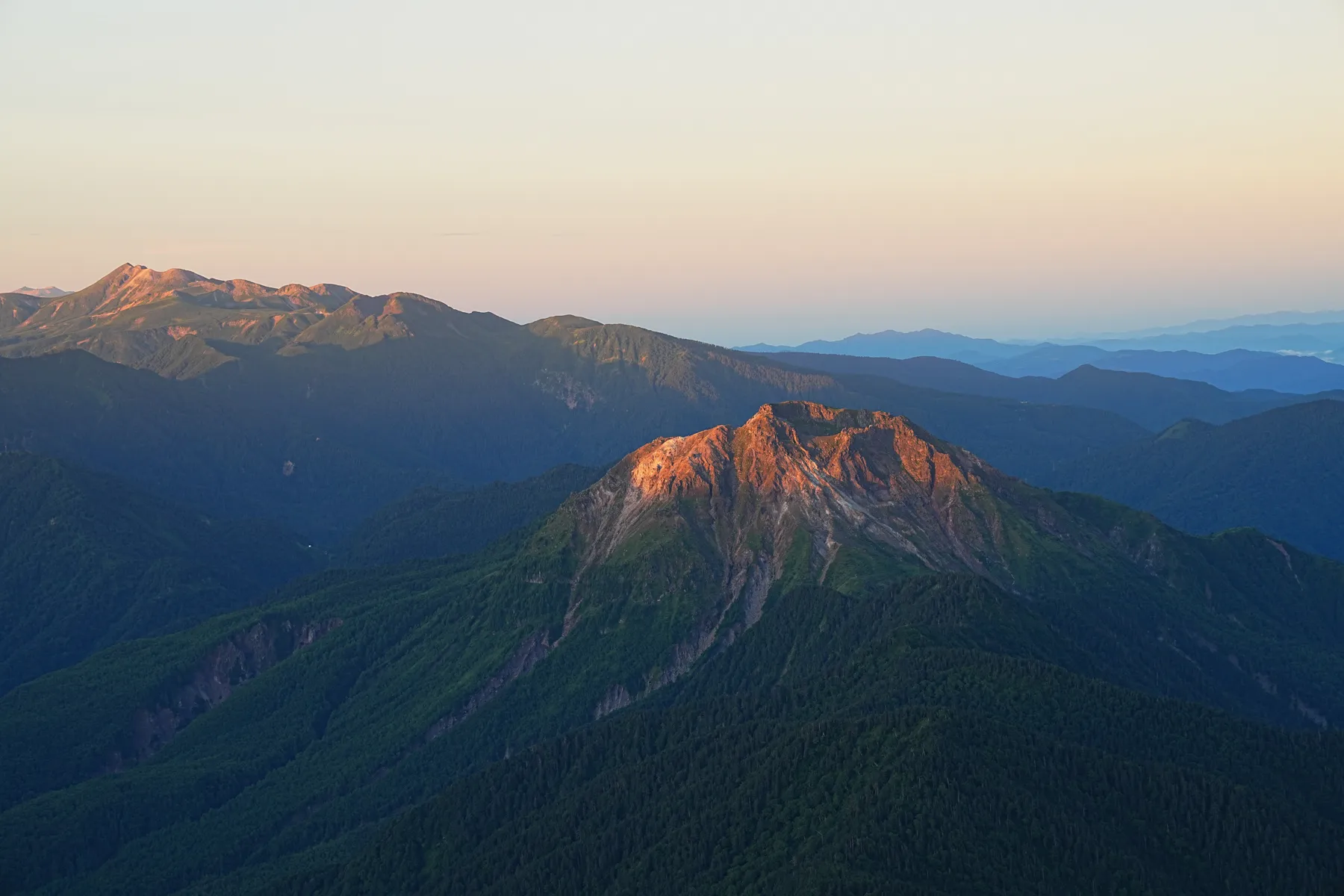 北アルプスの絶景！西穂山荘にテント泊で登る西穂高岳！