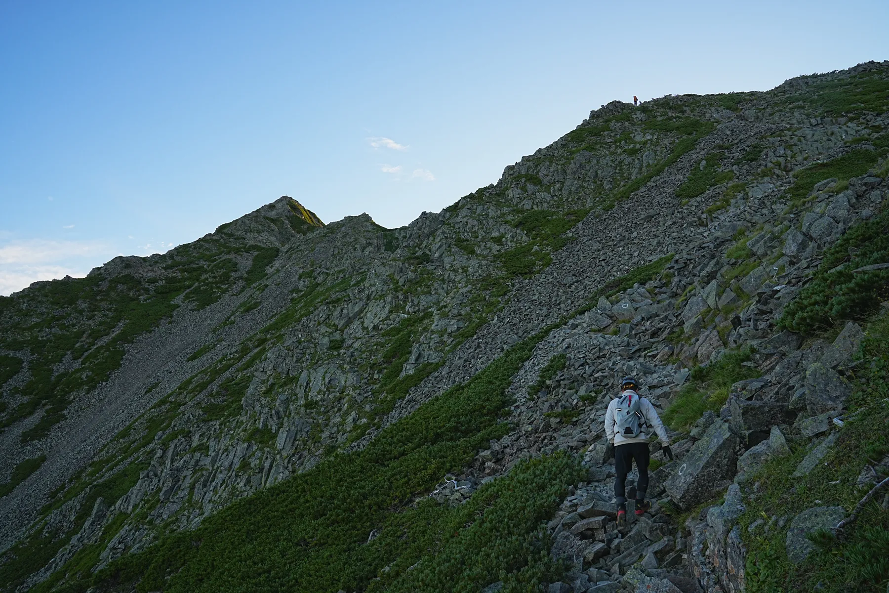 北アルプスの絶景！西穂山荘にテント泊で登る西穂高岳！