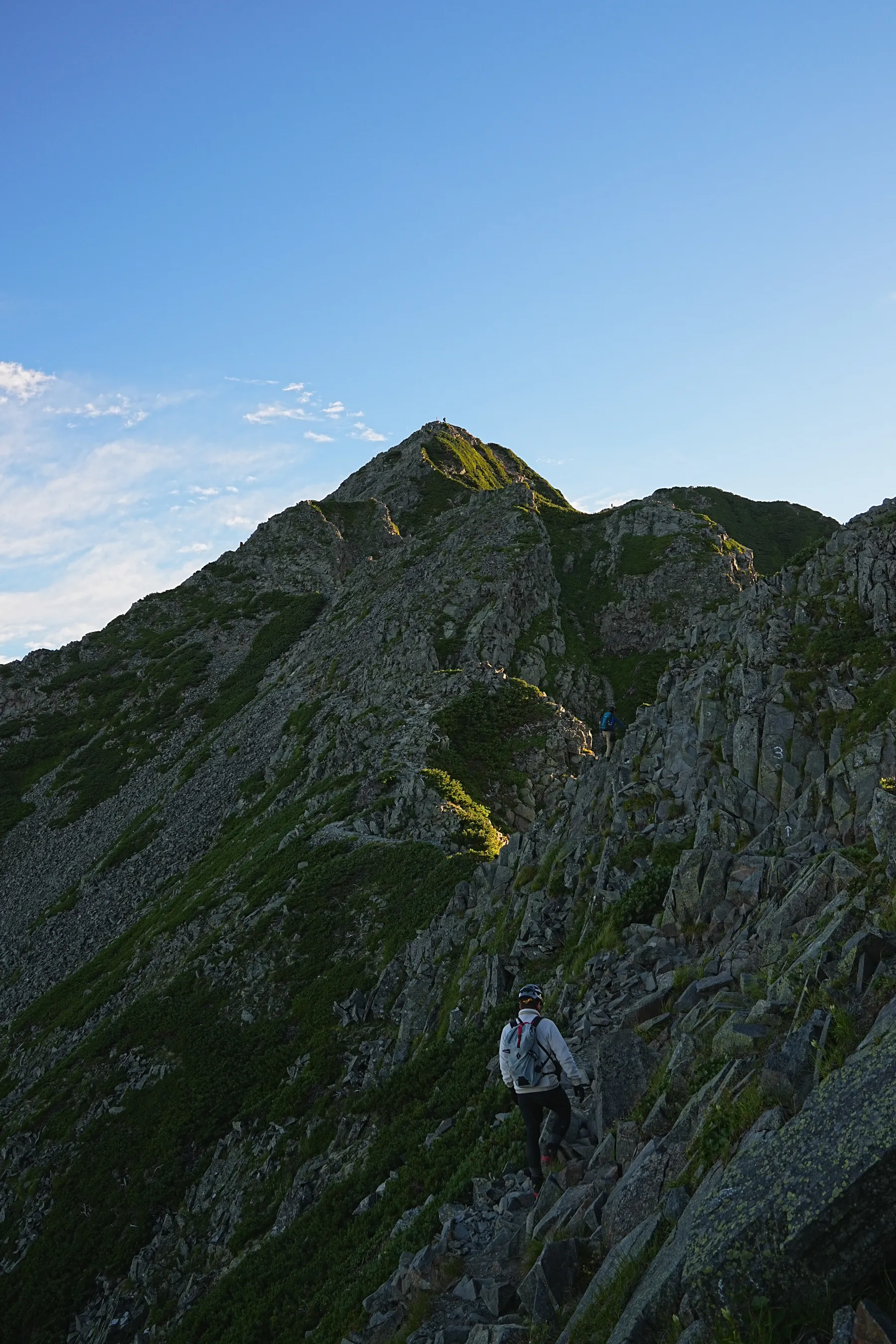 北アルプスの絶景！西穂山荘にテント泊で登る西穂高岳！