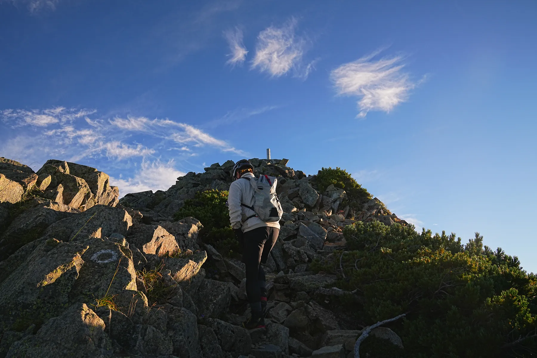 北アルプスの絶景！西穂山荘にテント泊で登る西穂高岳！