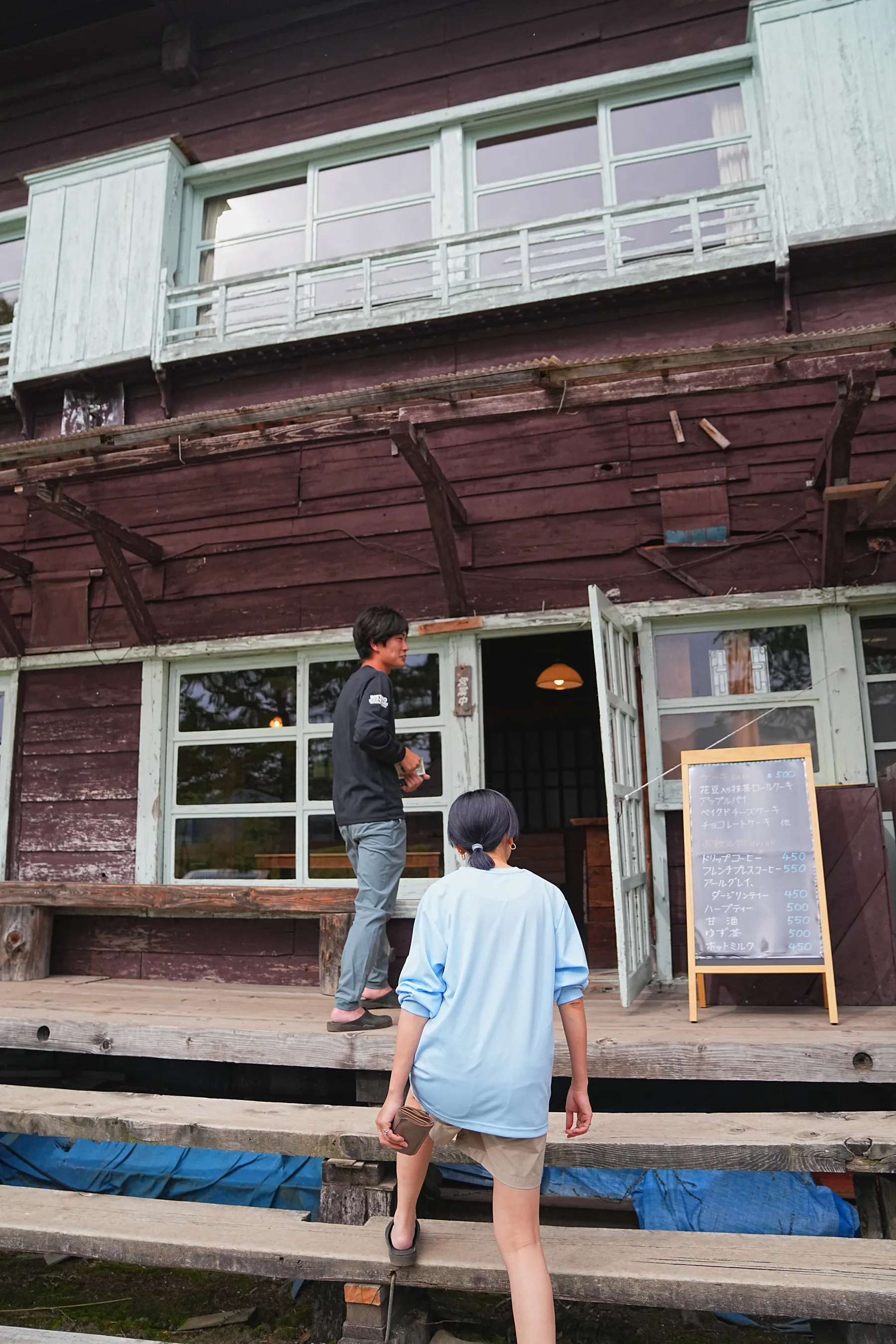 尾瀬・尾瀬小屋泊でお花ハイキング