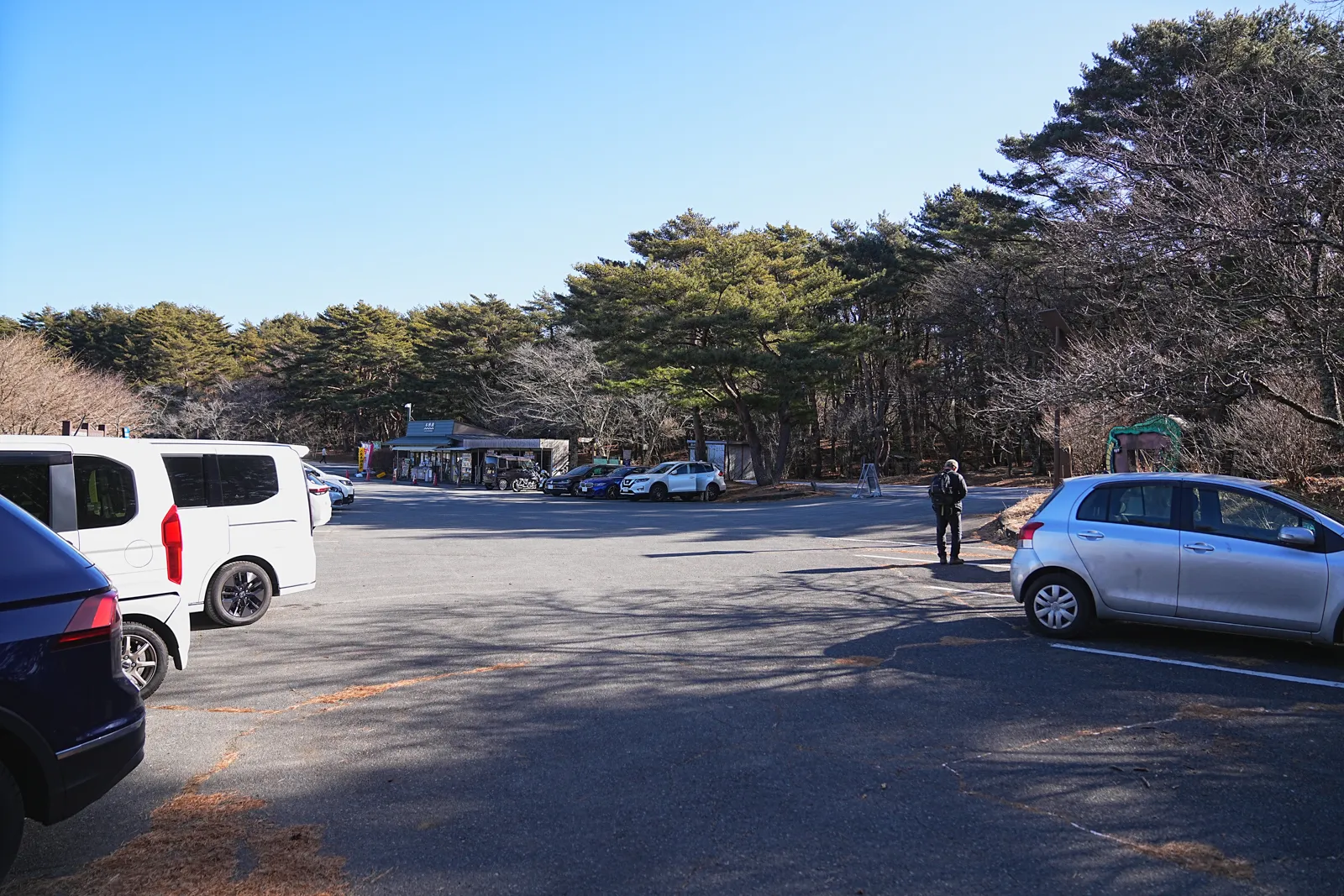 巨大な富士山を見に、山梨・竜ヶ岳へ