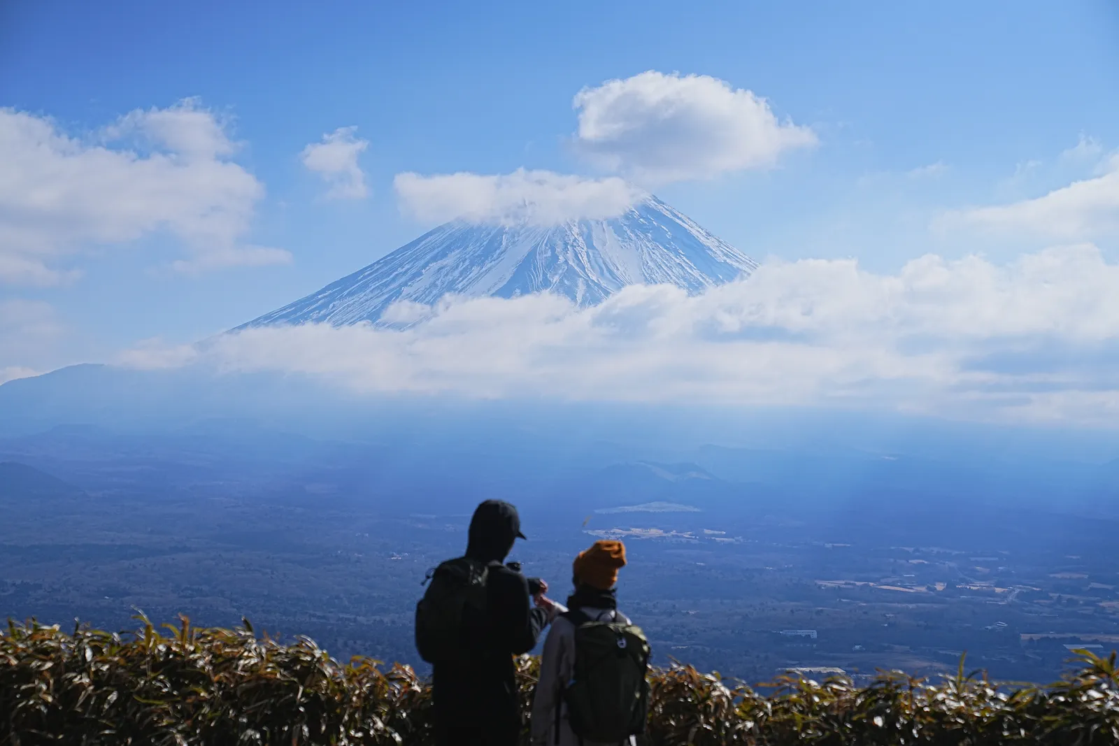 巨大な富士山を見に、山梨・竜ヶ岳へ