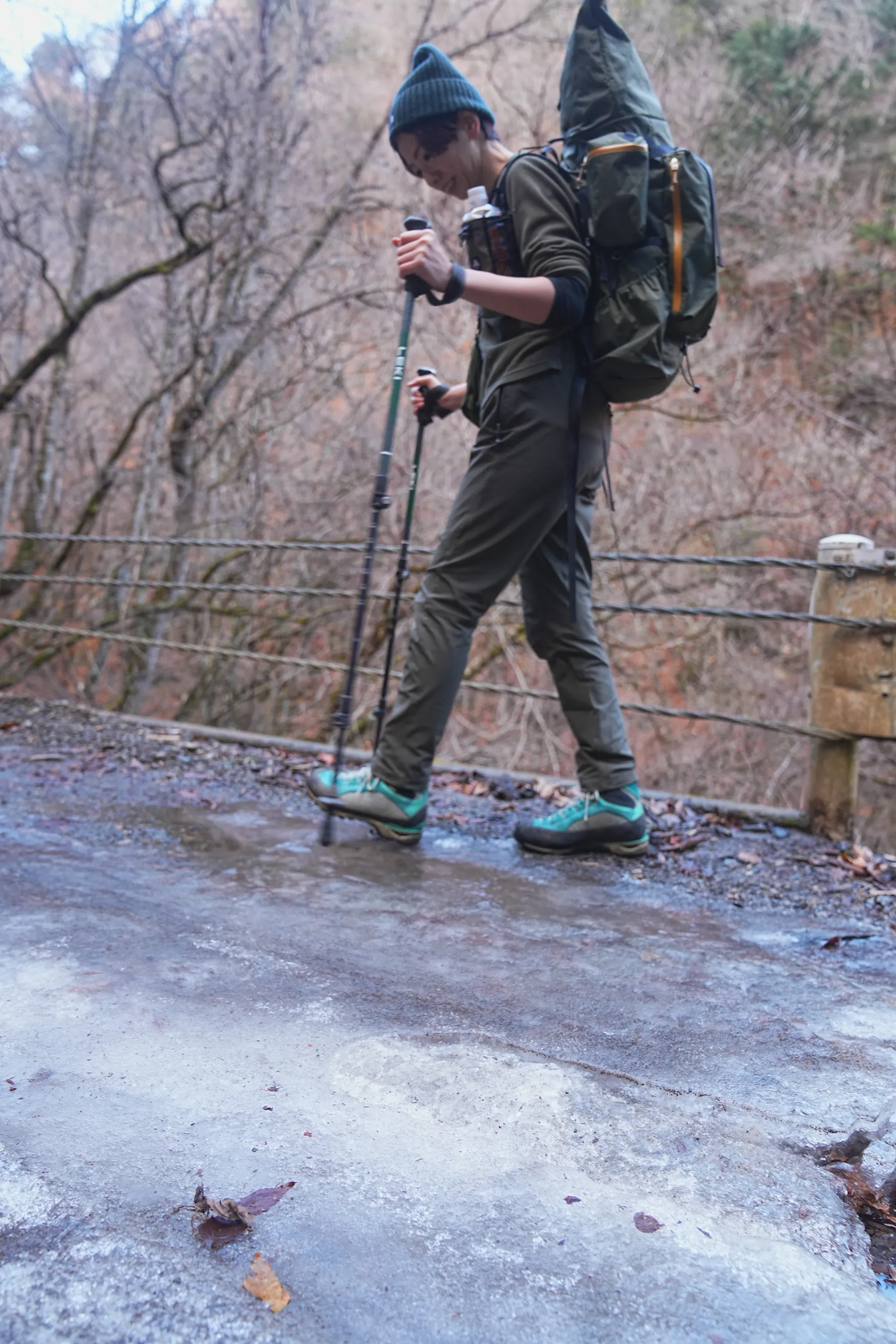 奥多摩の秘湯。三条の湯に泊まる山旅。