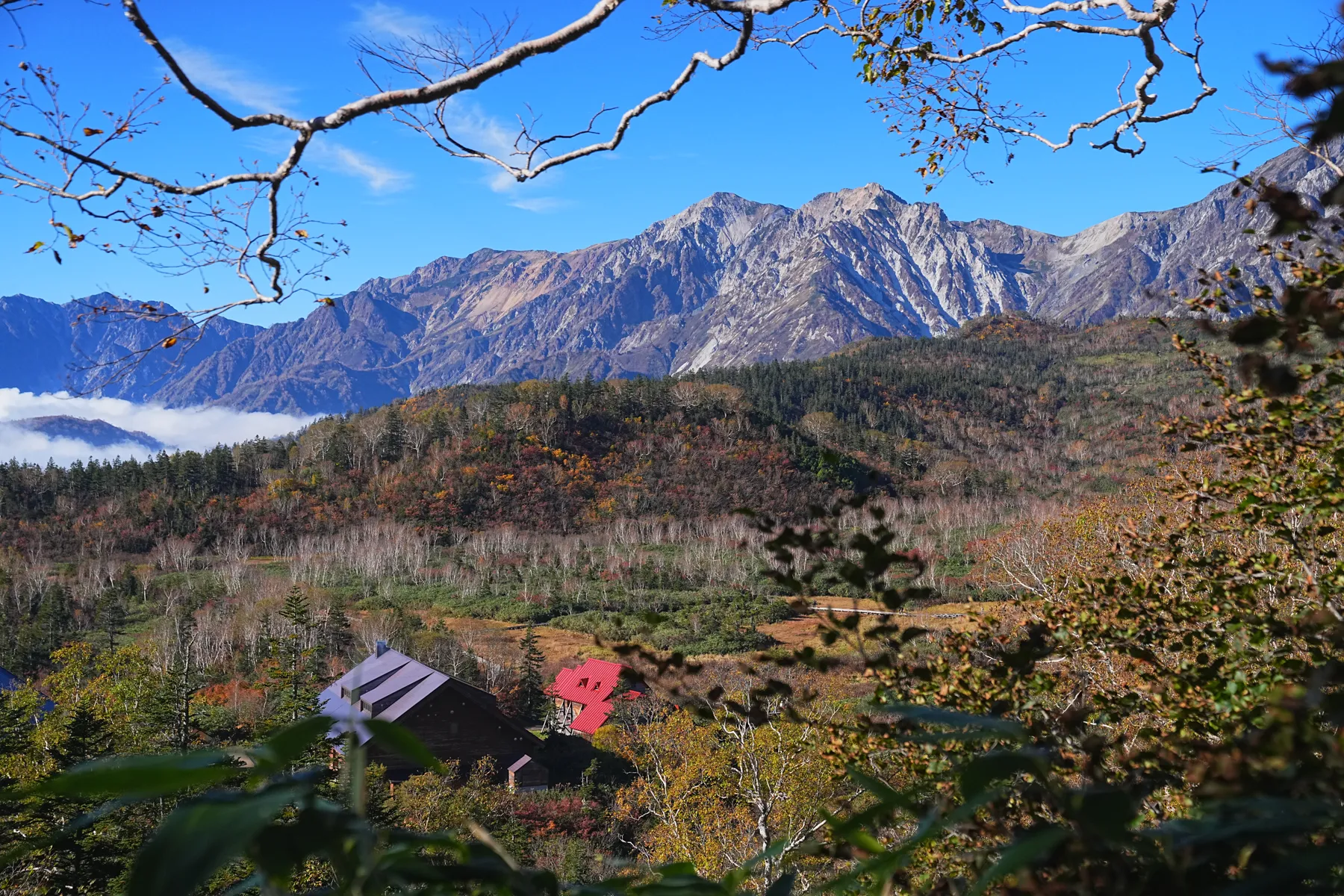 秋の白馬岳 白馬山荘で1泊2日登山