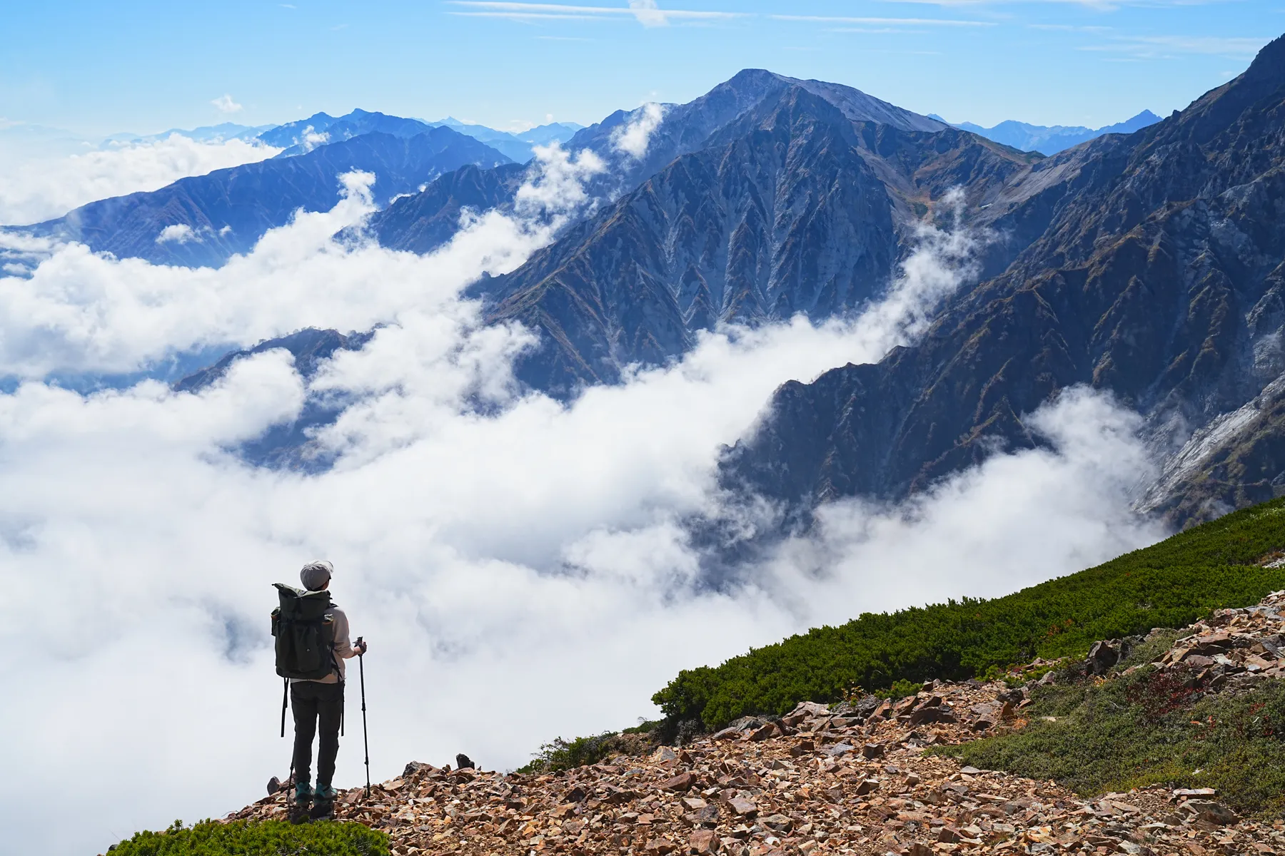 秋の白馬岳 白馬山荘で1泊2日登山