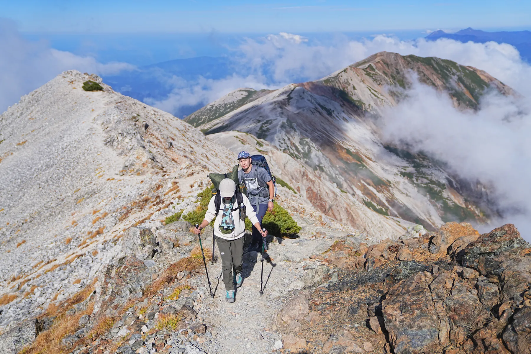 秋の白馬岳 白馬山荘で1泊2日登山